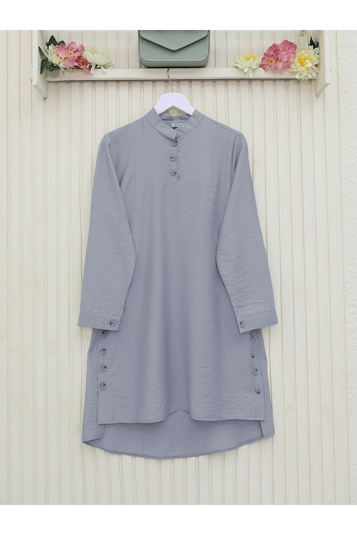 Modamorfo-Judge Collar Tunic with Button Detail on the Sides - Gray 1