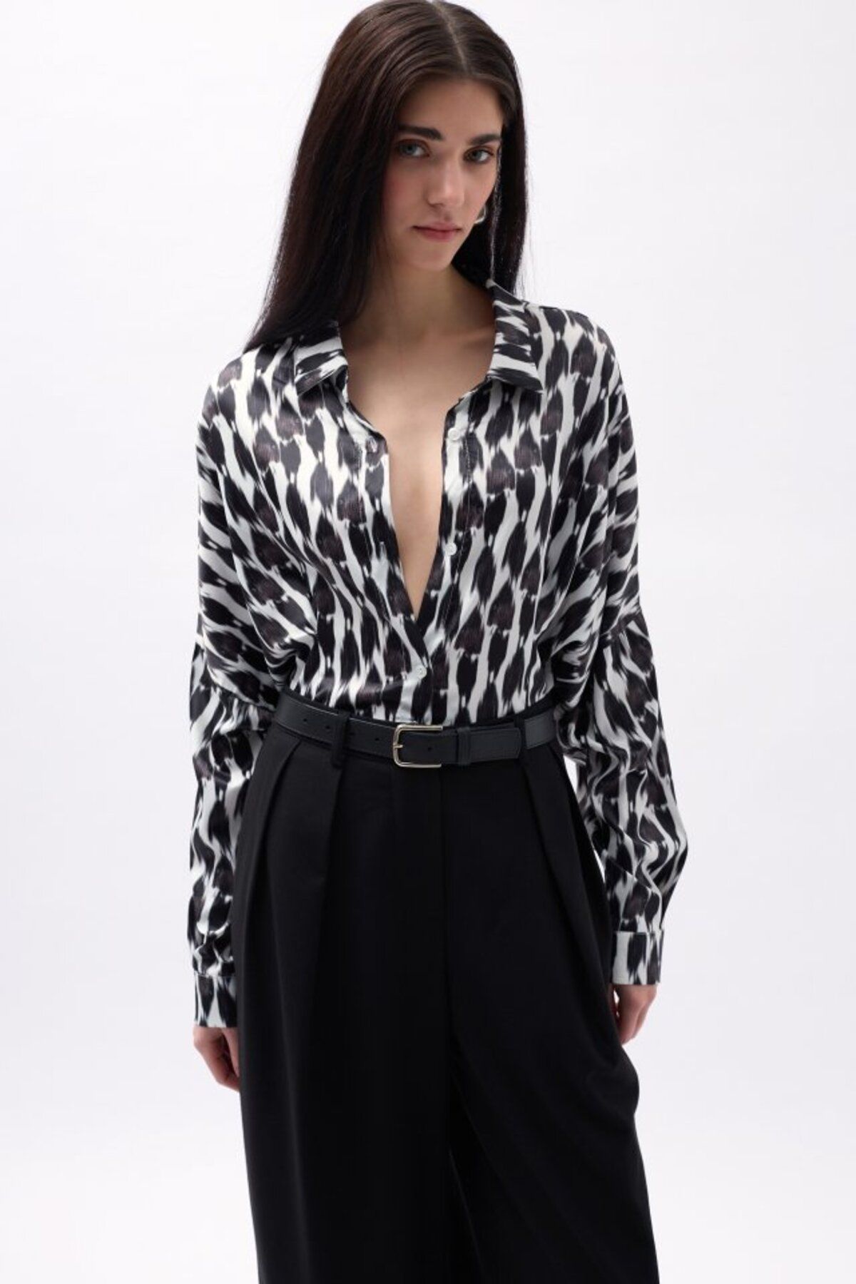 ARUZ MODA Desenli Crop Gömlek