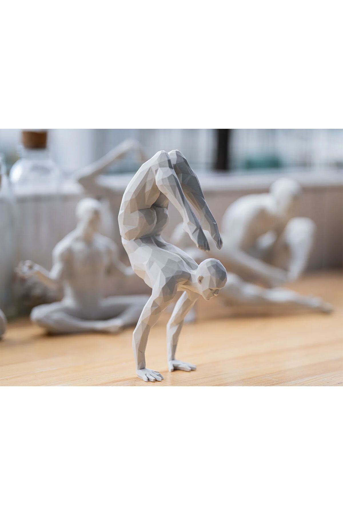 FEEL Meditasyon Heykeli - Scorpion Pose Heykeli – Gücün ve Esnekliğin Sanatsal Yorumu 15 Cm