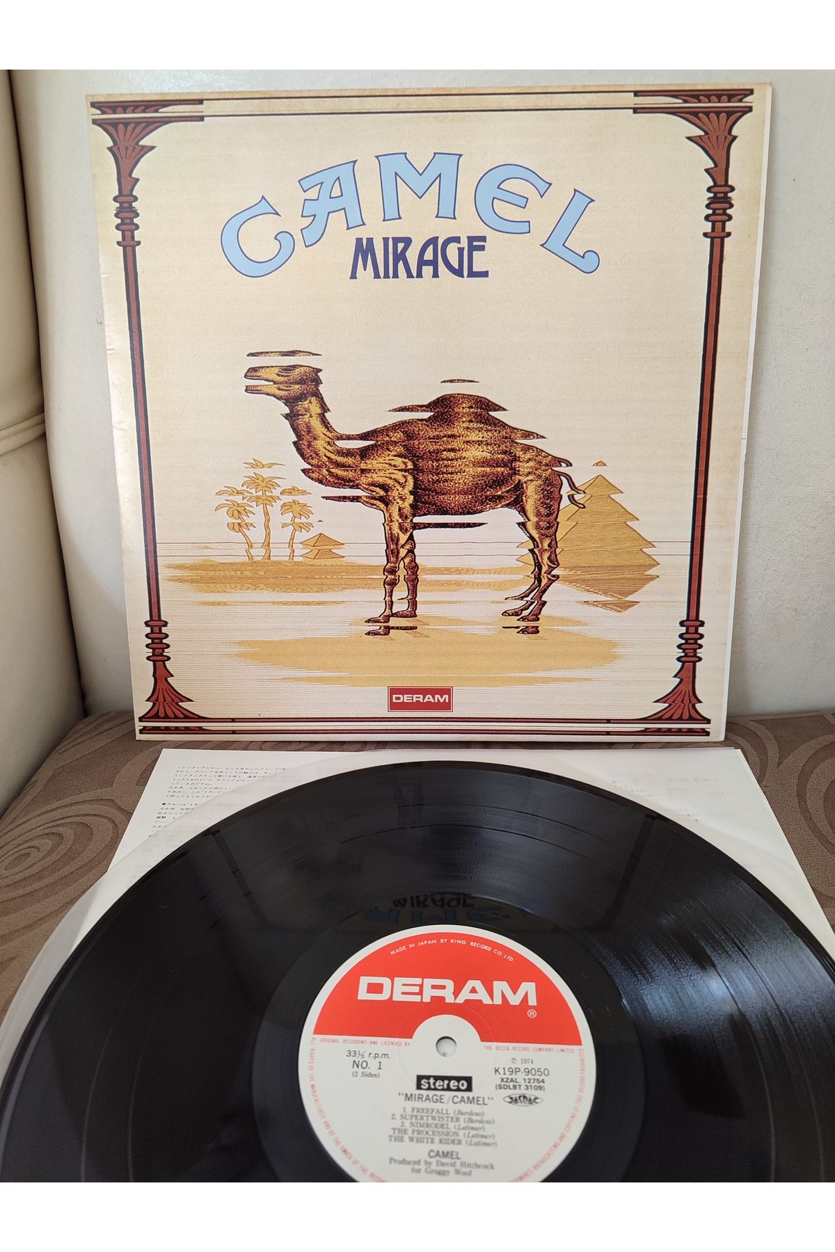 Plakperest CAMEL - Mirage - 1980 Japonya Basım Nadir Plak Albüm 2.EL