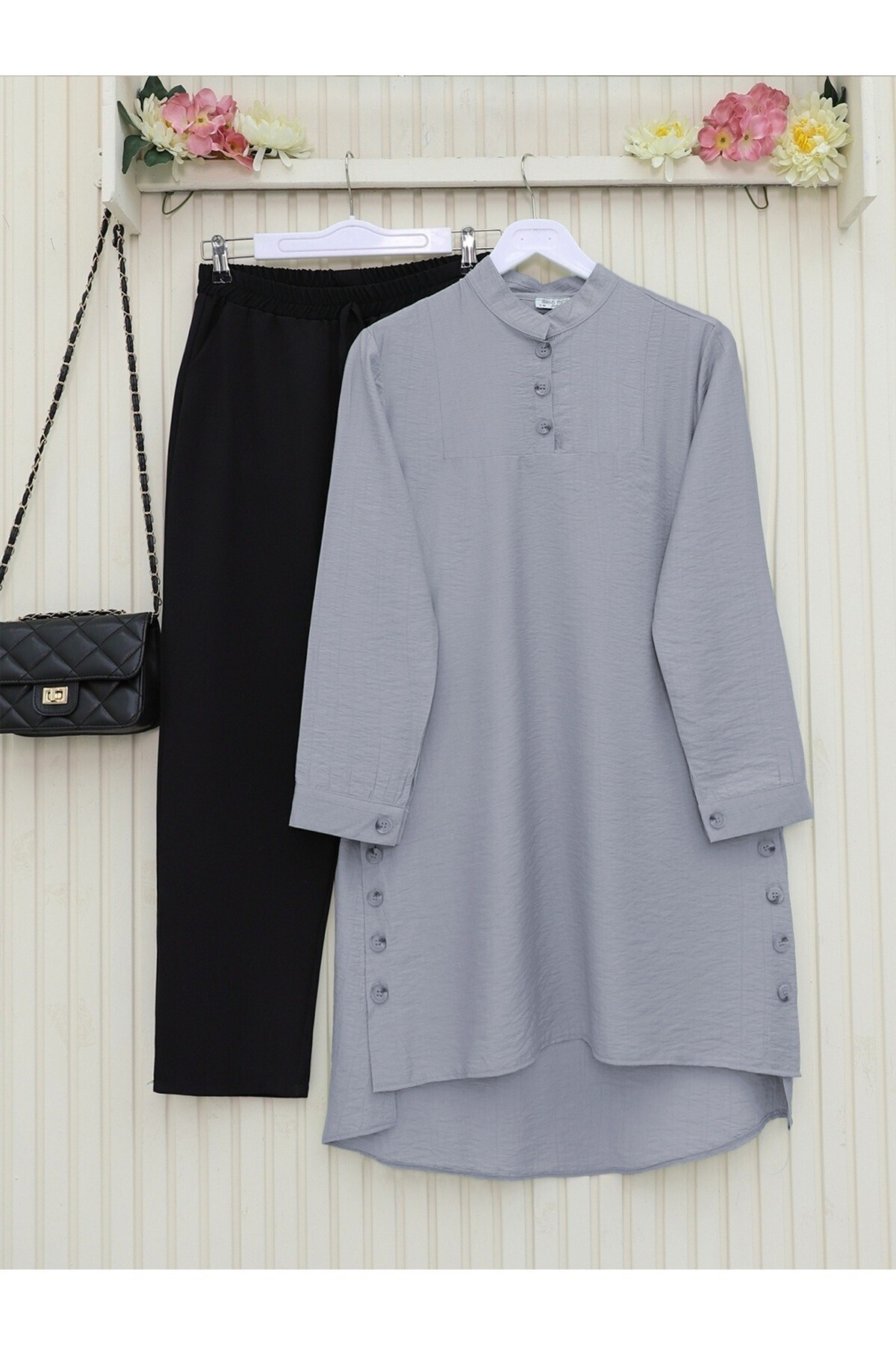 Modamorfo-Judge Collar Tunic with Button Detail on the Sides - Gray 2