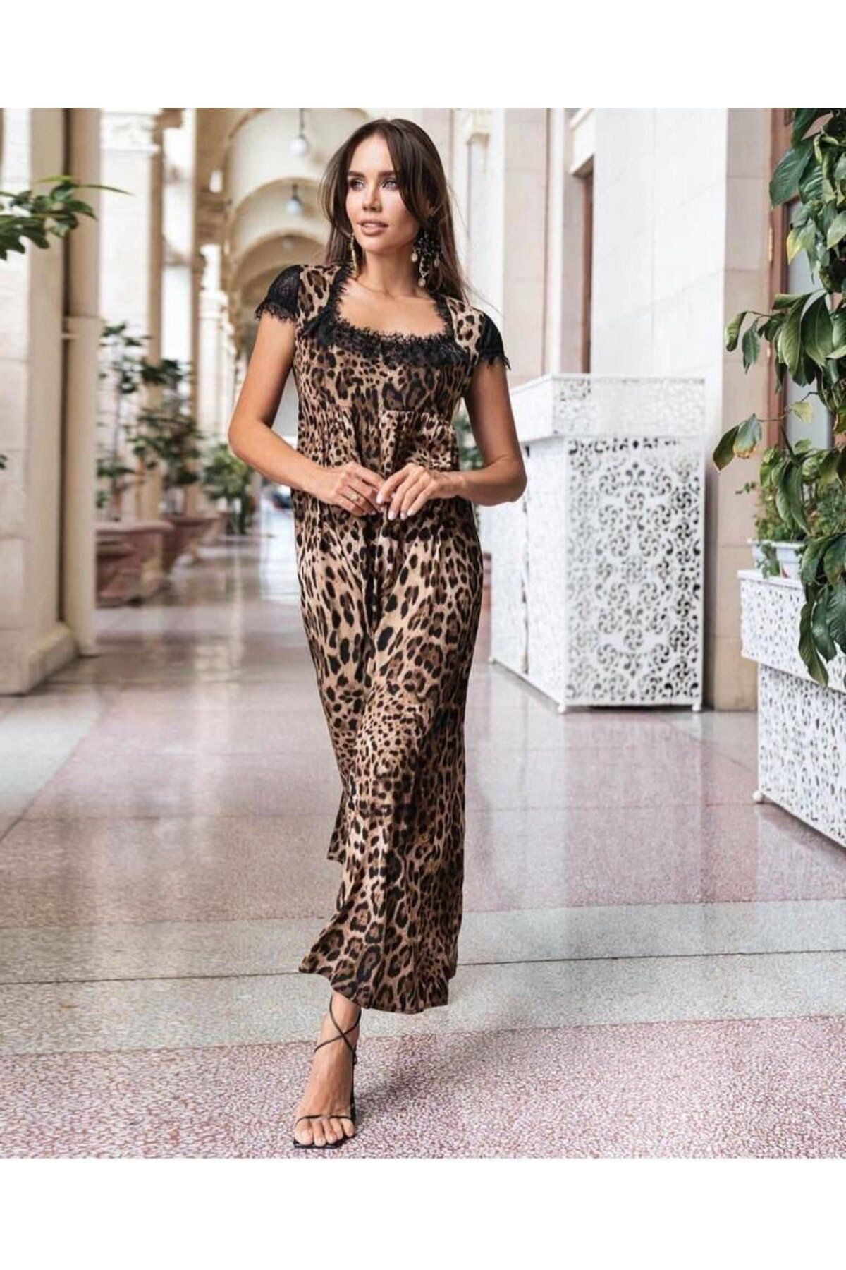 ARUZ MODA Kadın Leopar Desenli Dantelli Jesica Kumaş Maxi Boy Elbise