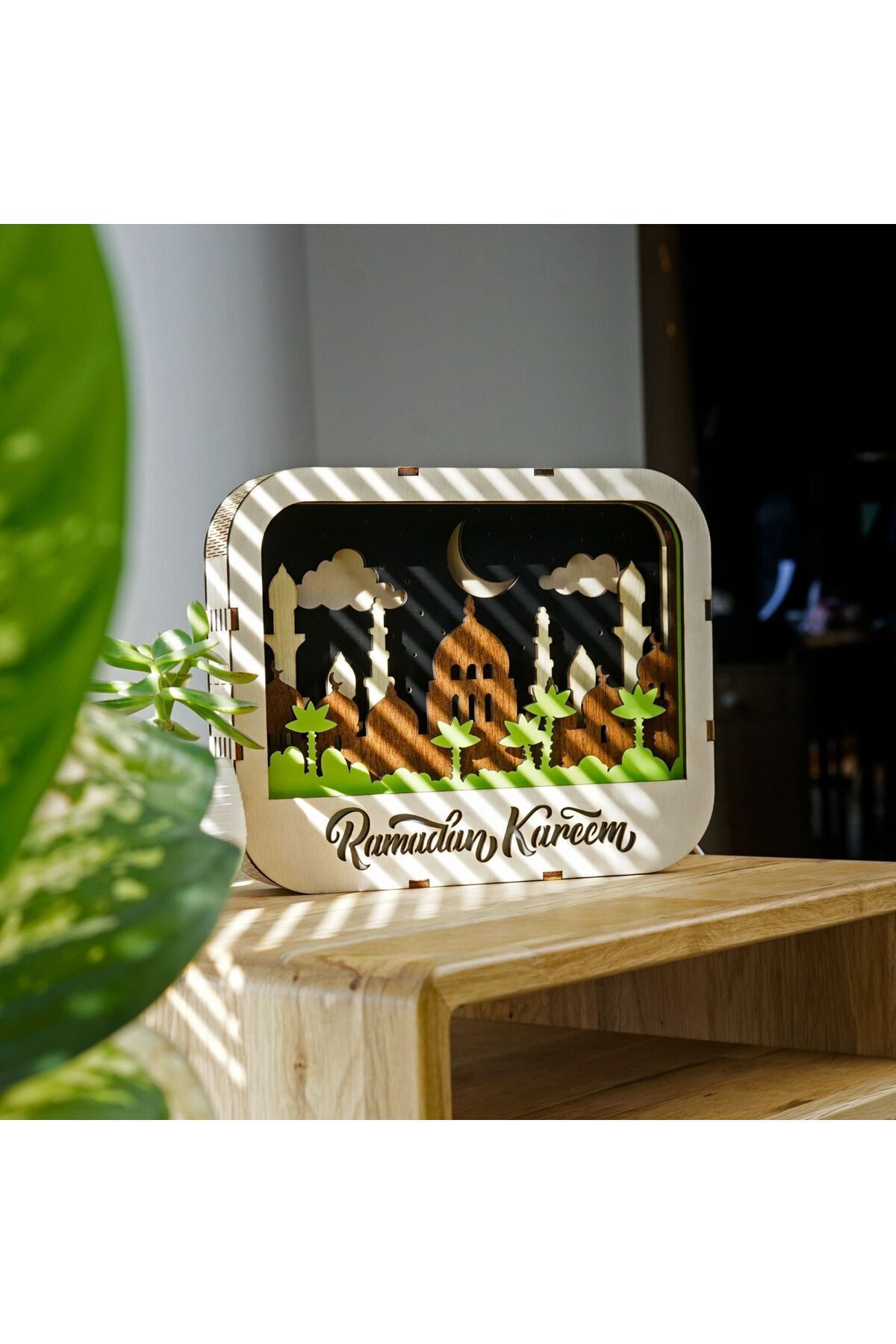 YuBaMar Ramadan Kareem Wooden LED Night Lamp – USB Powered Birch Wood Decorative Light for Ramadan & Eid