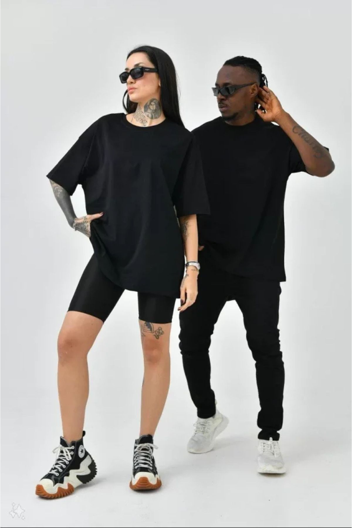 ARUZ MODA Unisex Basic Bisiklet Yaka Oversize T-Shirt - Siyah