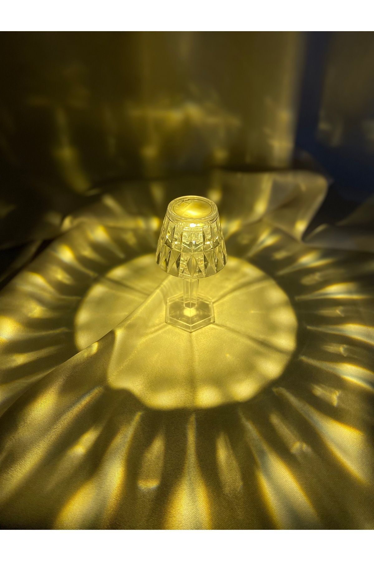RCADESIGN Kristal Elmas Led Masa Lambası Pilli Mini Abajur 12 cm