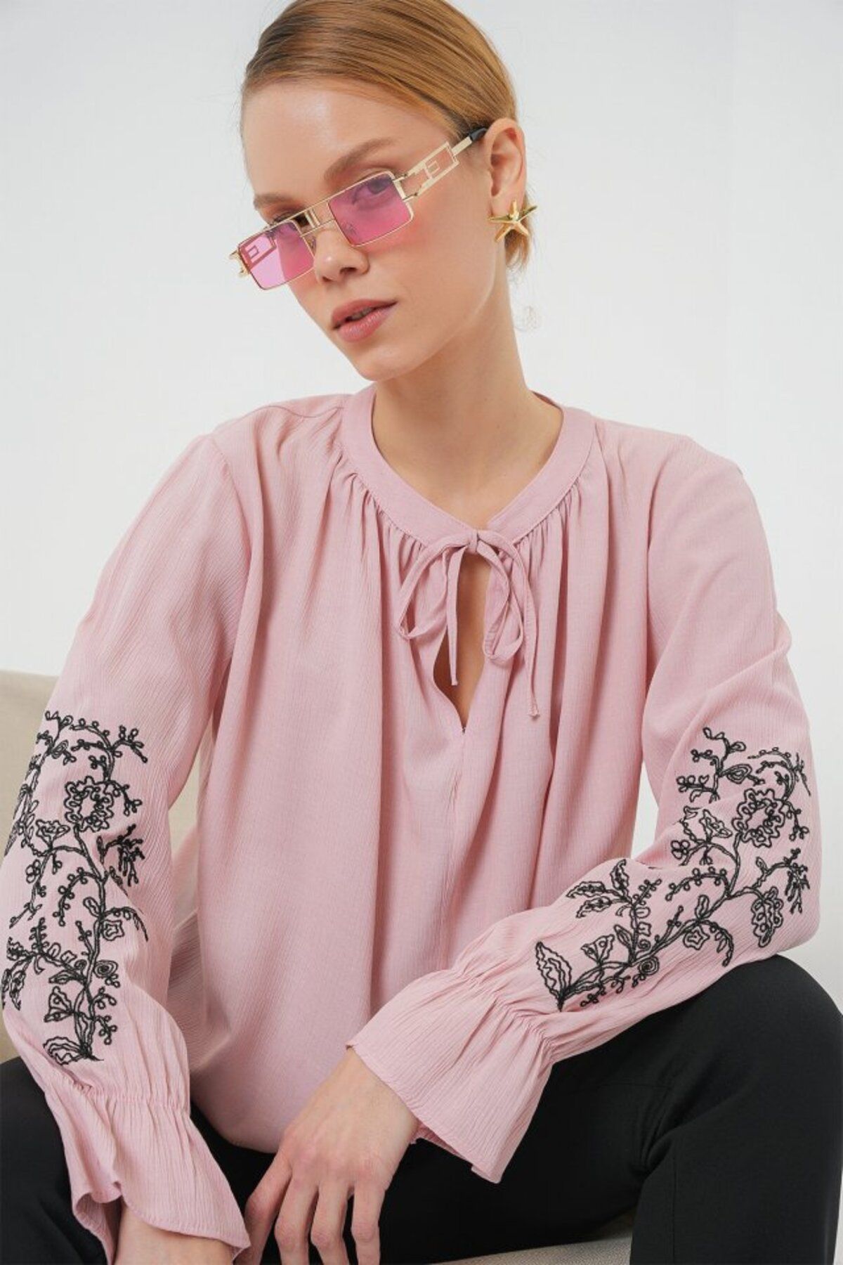 ARUZ MODA Nakışlı Örme Bluz 941 - Pudra