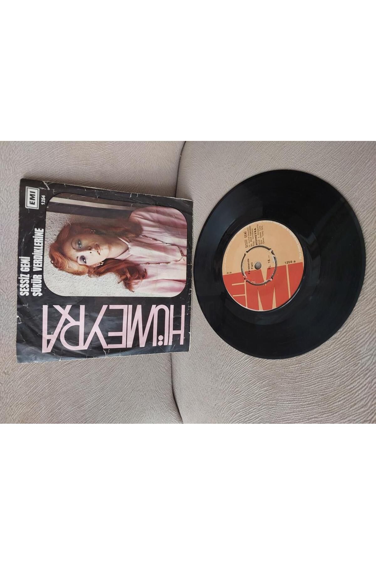 Plakperest Hümeyra – Sessiz Gemi / Şükür Verdiklerine - 1975 Türkiye Basım 45 lik Plak