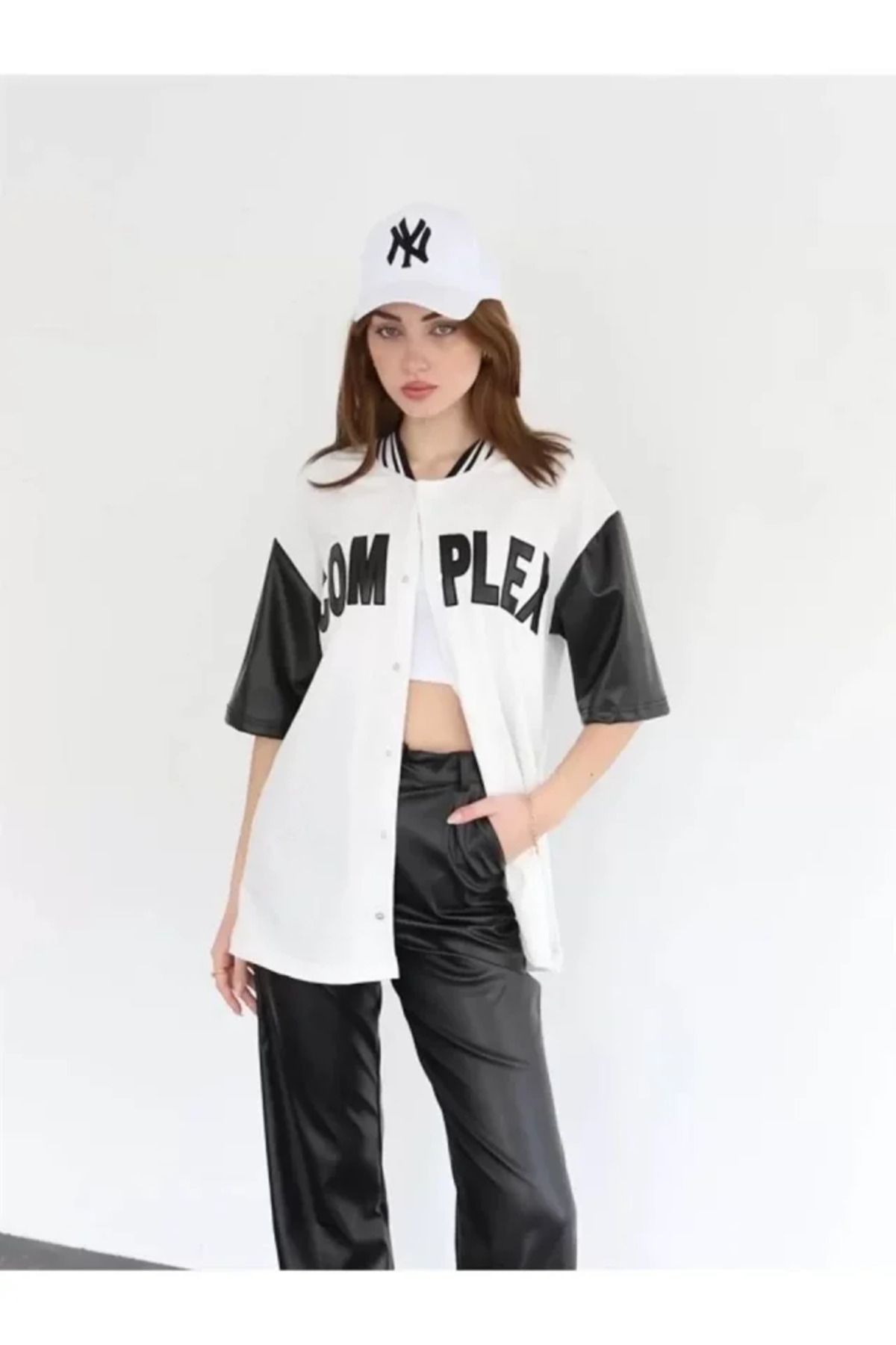 ARUZ MODA Complex Kolları Deri Kolej Oversize T-shirt - Beyaz