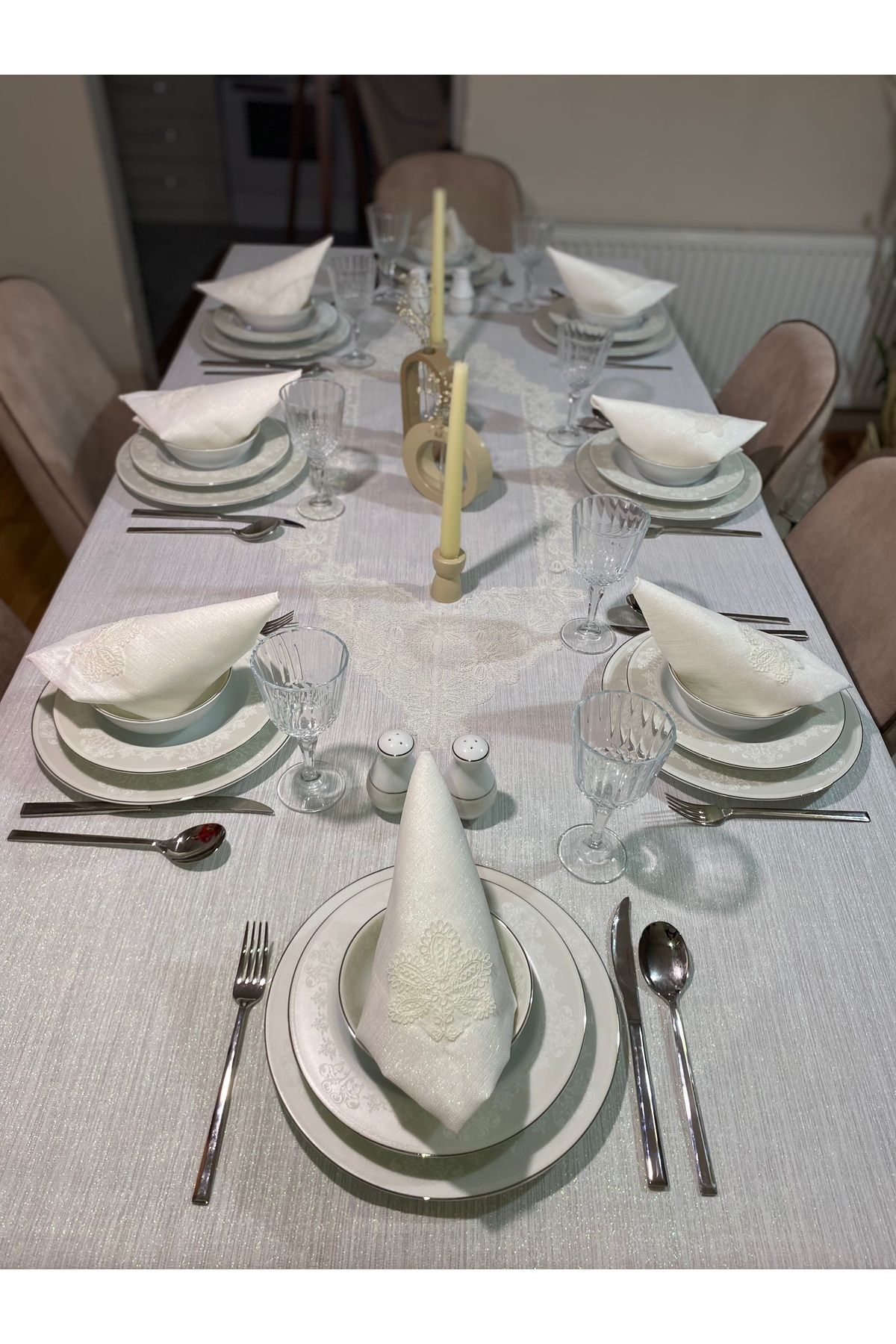Melek Çeyiz 8 Kişilik 9 Parça Simli Dertsiz Linen Gardenya Leke Tutmaz Kumaş Yemek Masası Örtüsü