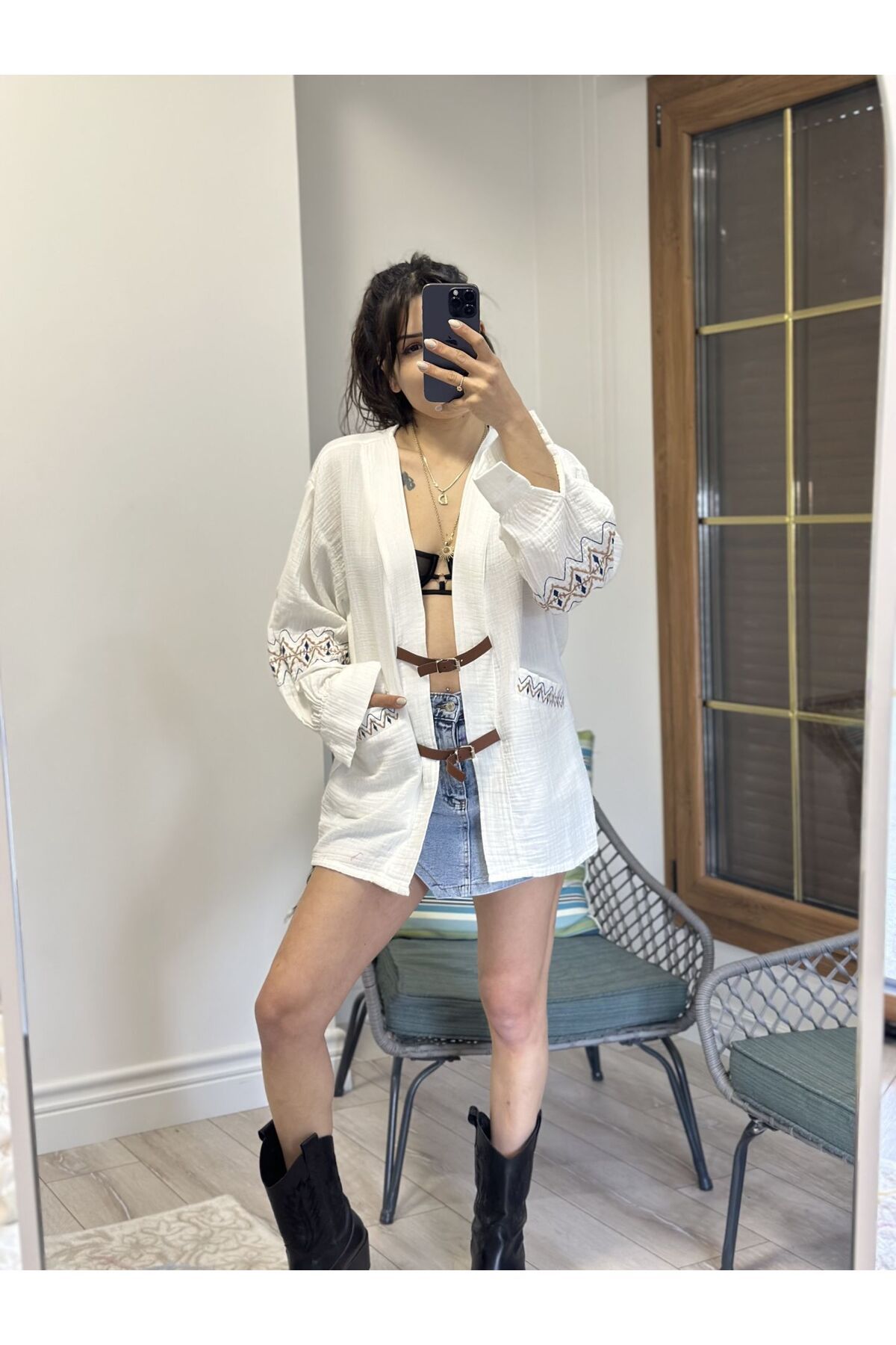İstanbul Nakisli Kemer Detay Kimono