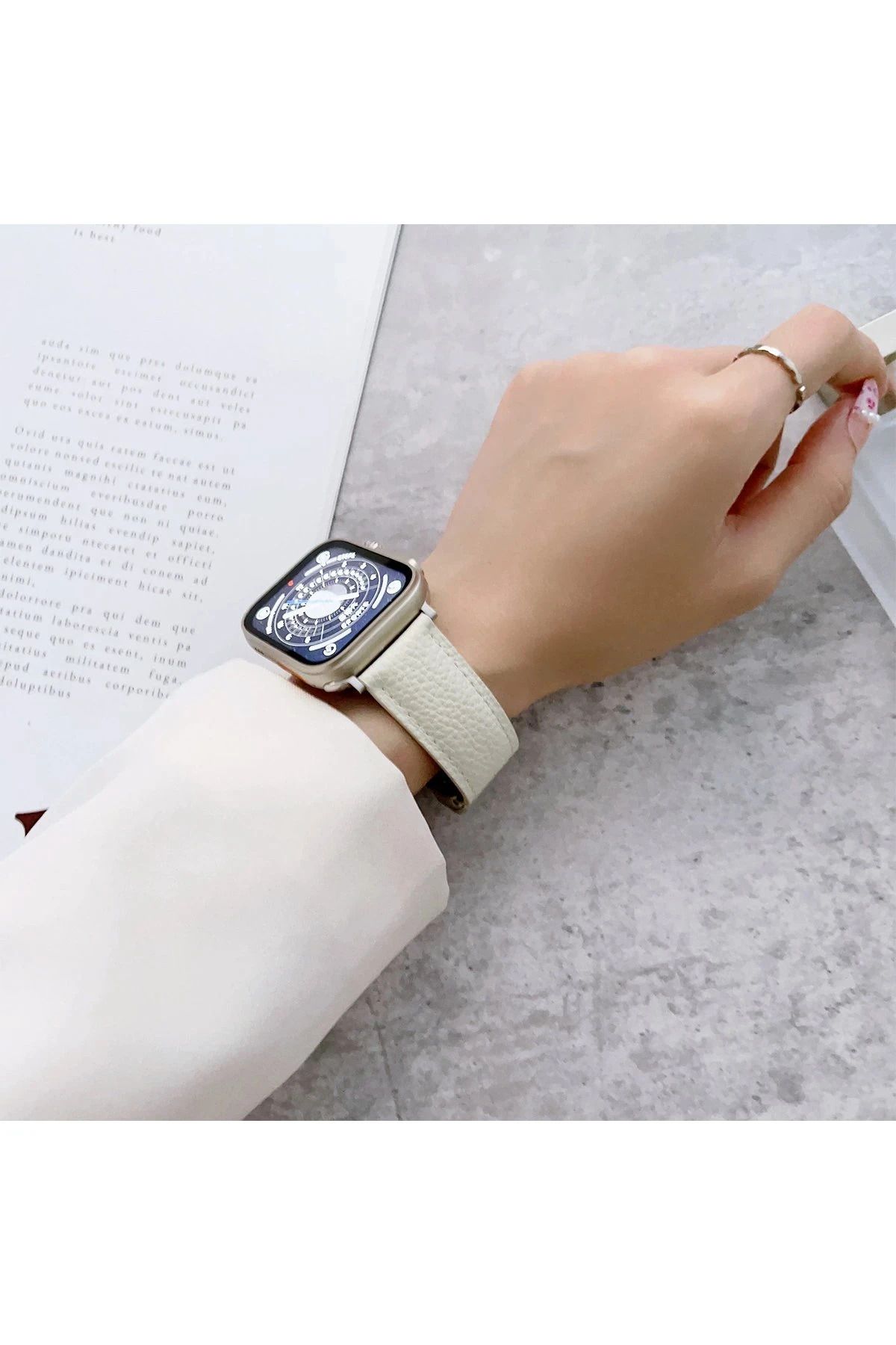NewFace Apple Watch 42mm KR414 Daks Deri Kordon - Siyah BSTMY
