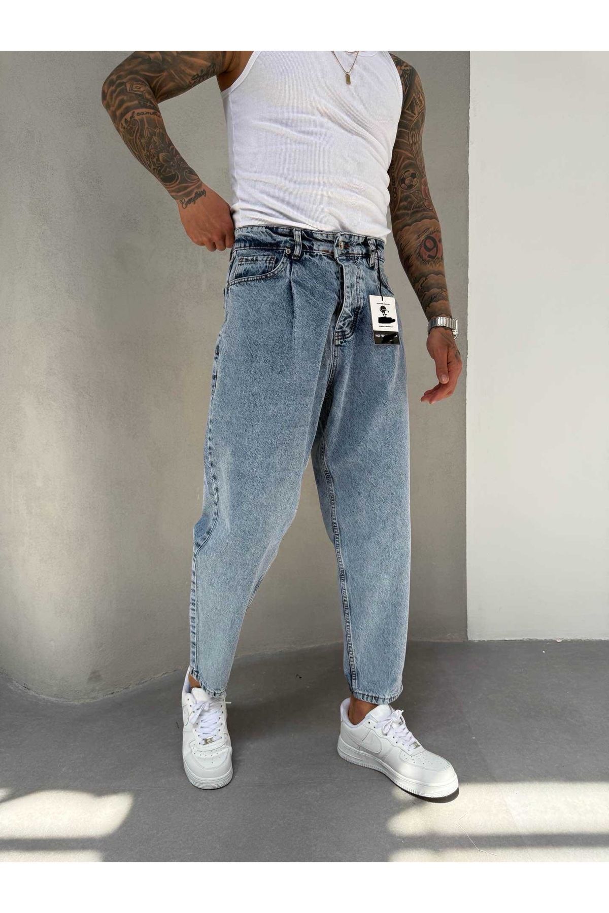 Denim Shorty Boyfriend Mavi Renk Eskitme Pileli Kot Pantolon
