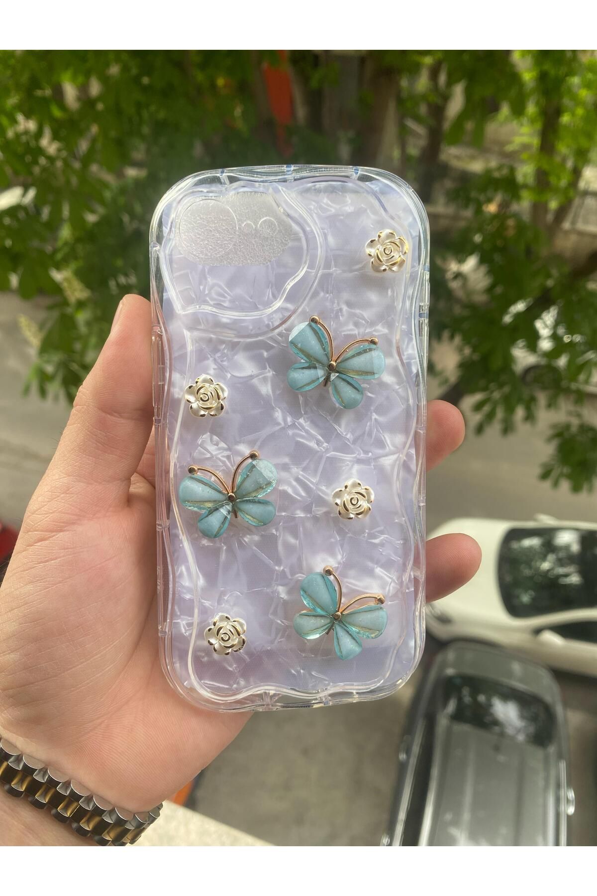 AQUA AKSESUAR Apple iPhone 16E Uyumlu Kılıf 5D Kabartmalı Kelebek Çiçek Desenli Kenarları Şeffaf Simli Kapak