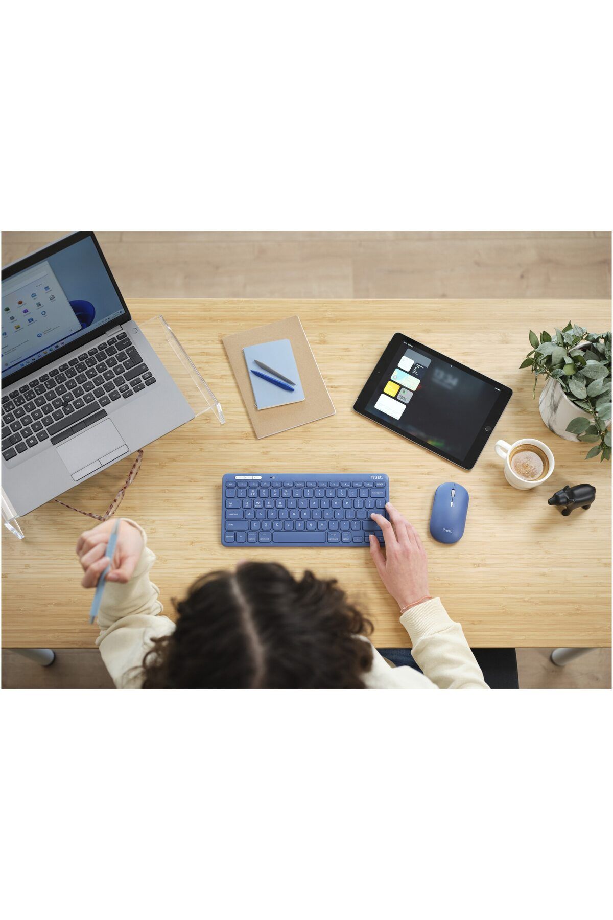 Trust-Kit Tastatura si mouse Wireless Trust Lyra 8