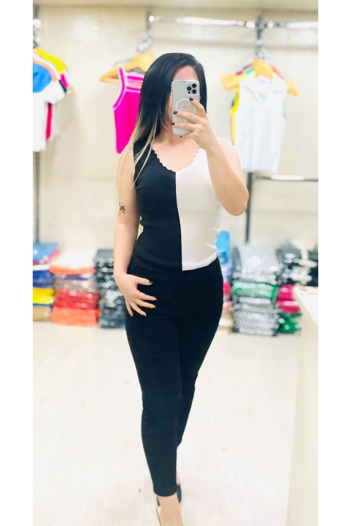 Butik Zeyoo Collection Kadın Kalın Askılı İki Renkli V Yaka Crop