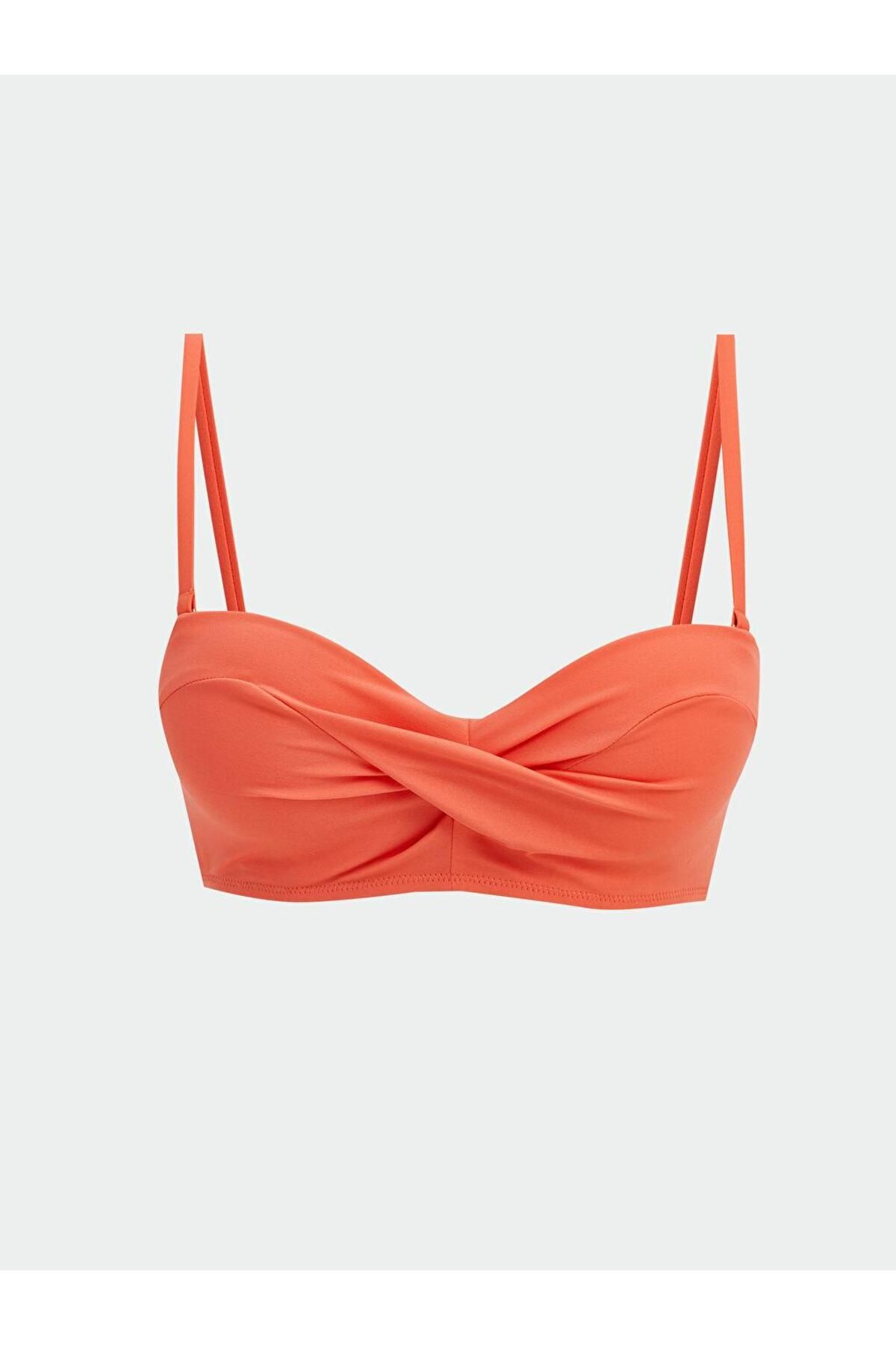 LC Waikiki Büzgü Detaylı Kadın Bikini Üst (S5)