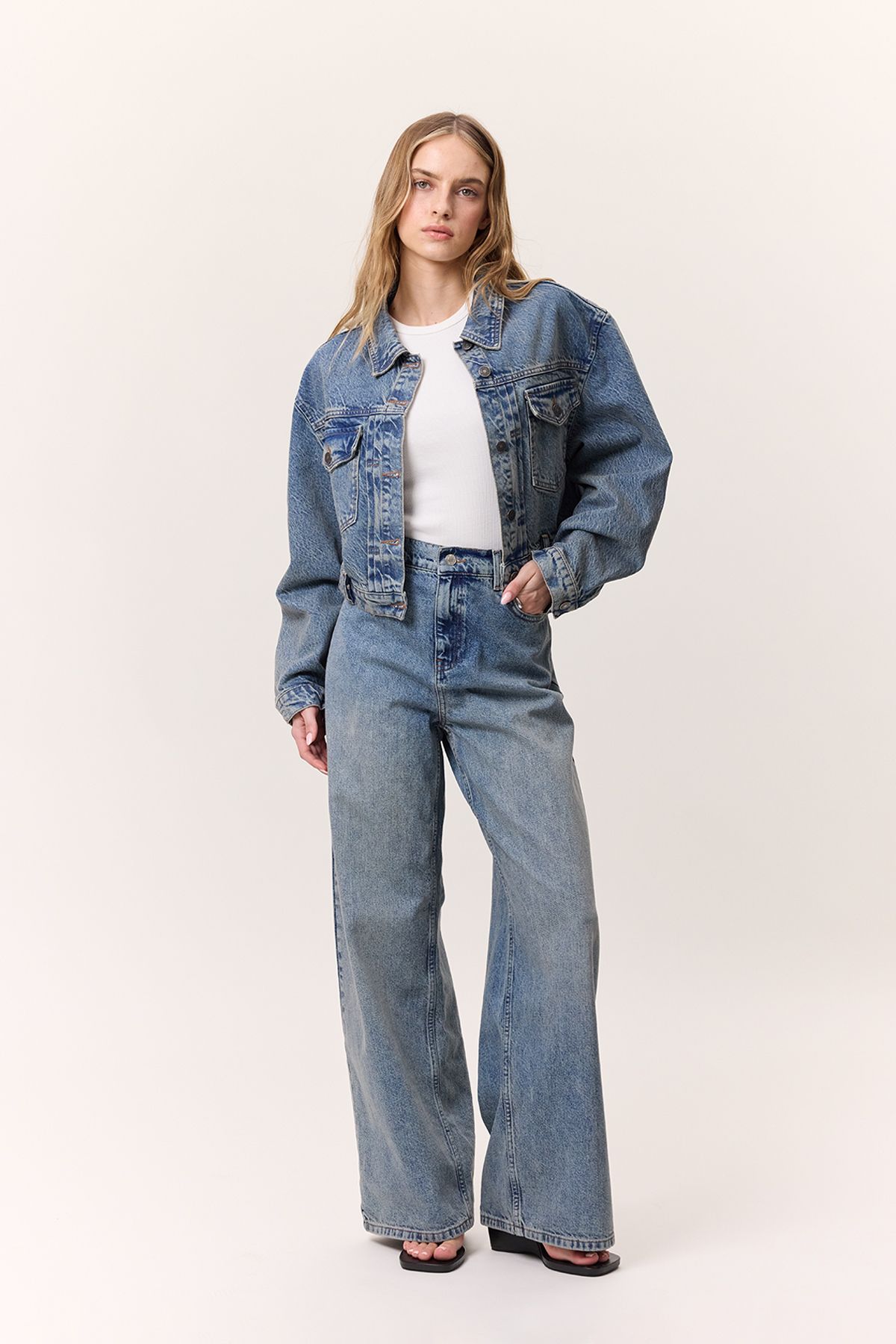 Manuka CEPLİ KISA DENIM CEKET KOYU MAVİ