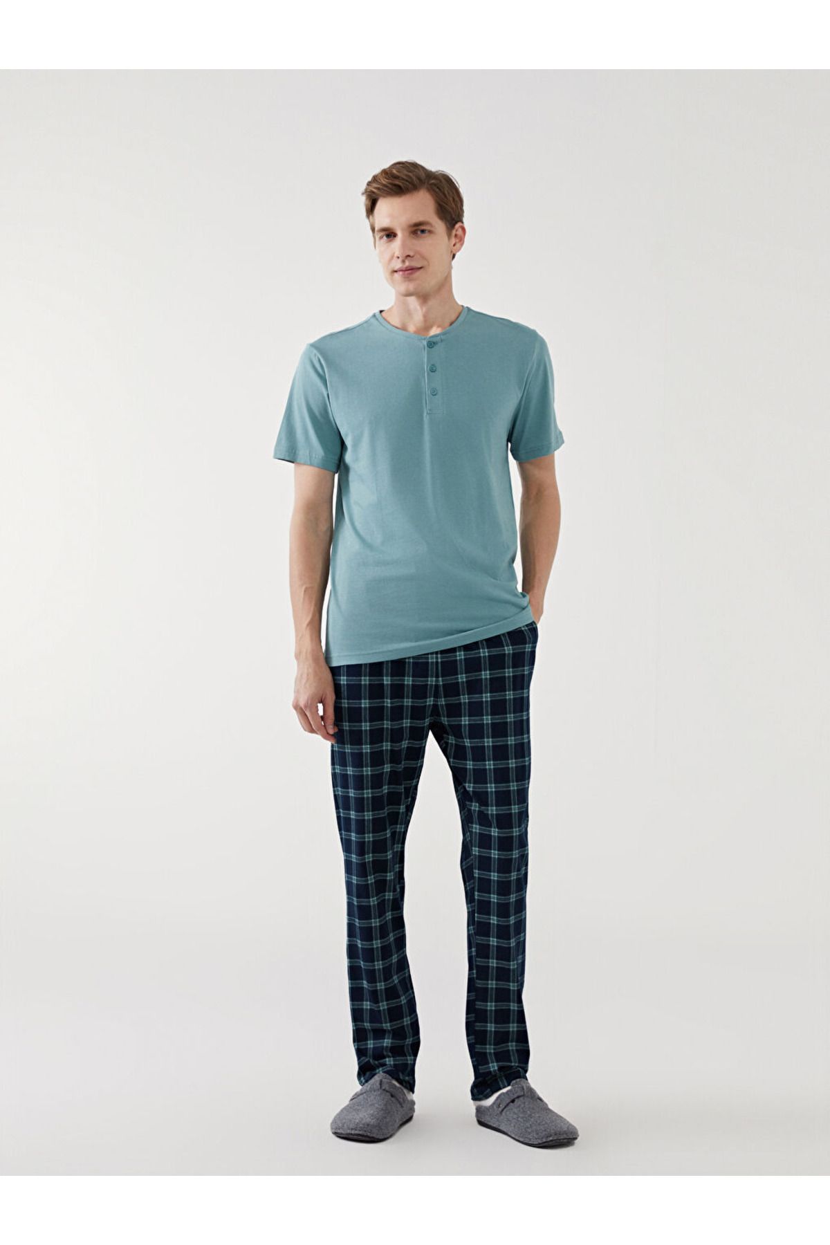 LC Waikiki Yeşil Standart Kalıp Erkek Pijama Takımı