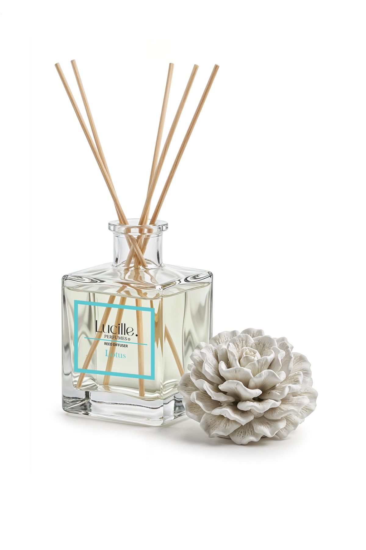 Lucille Esanslı Kalıcı Kokulu Lotus Aromalı Bambu Çubuklu Oda Kokusu - 500 Ml Özel Kutusunda