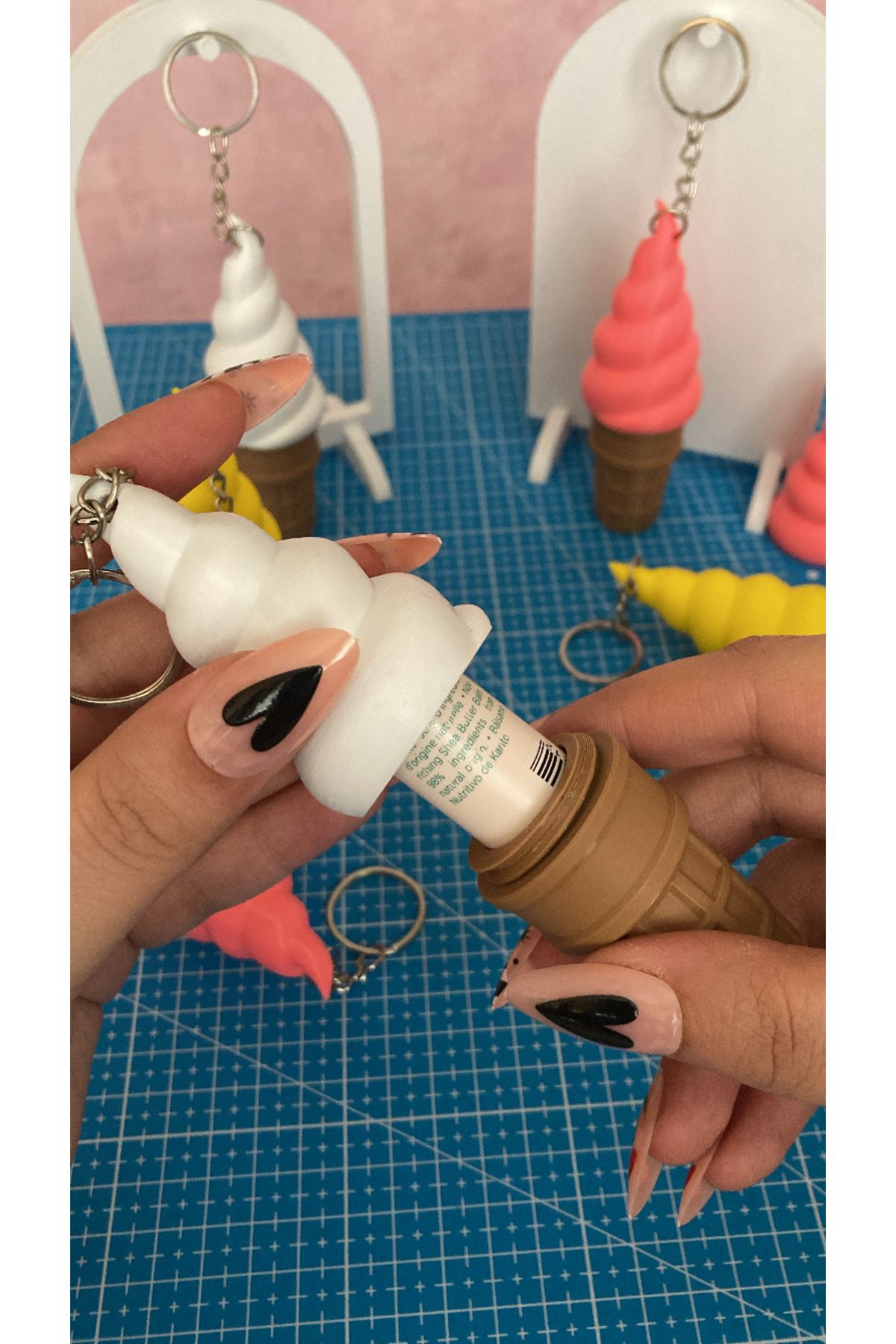 Ecey Studio Dondurma Temalı Lipstick Holder Anahtarlık / Çanta Süsü