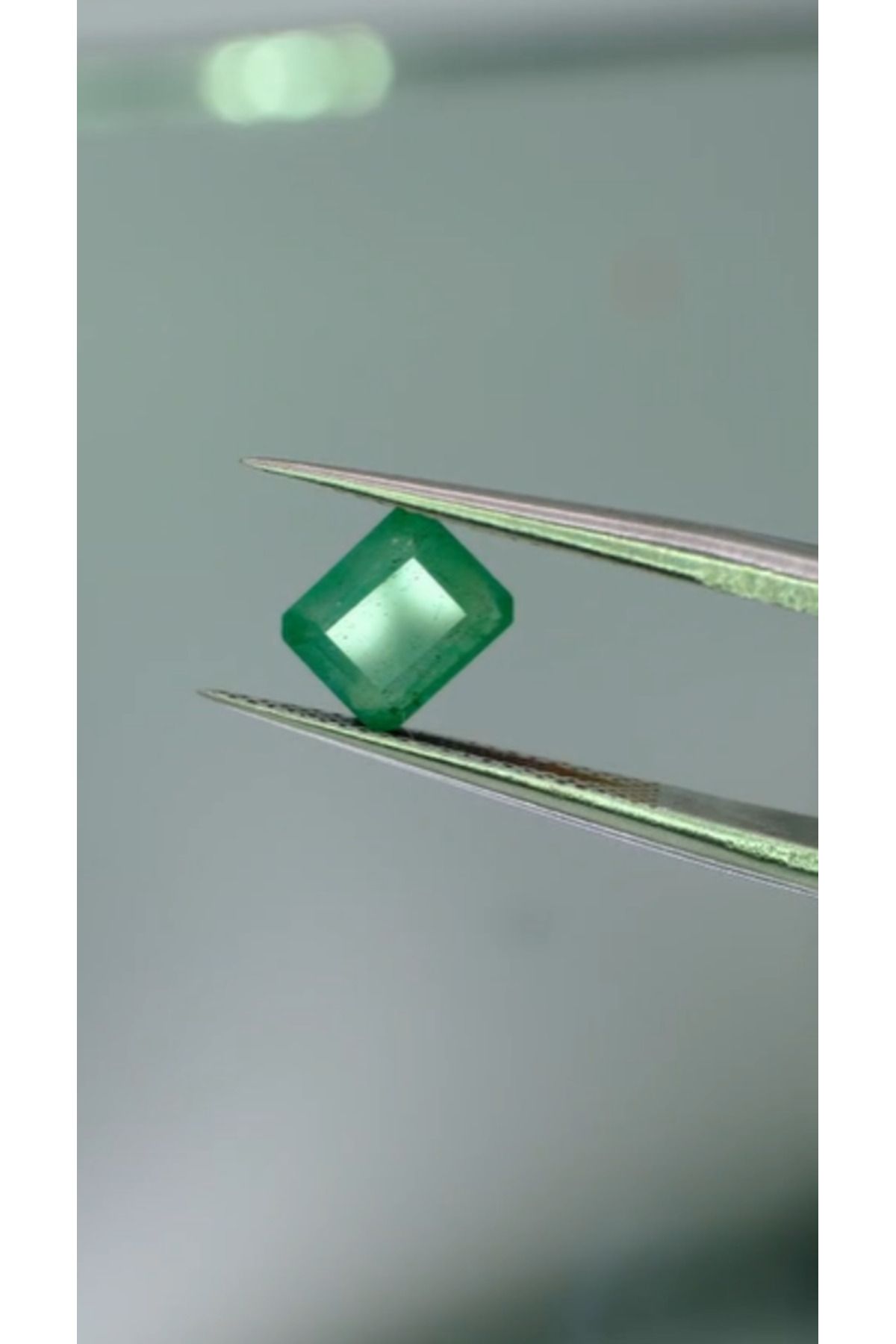 Aries 1.08ct 6.4x5.4mm Octagon Natural Emerald Zambia