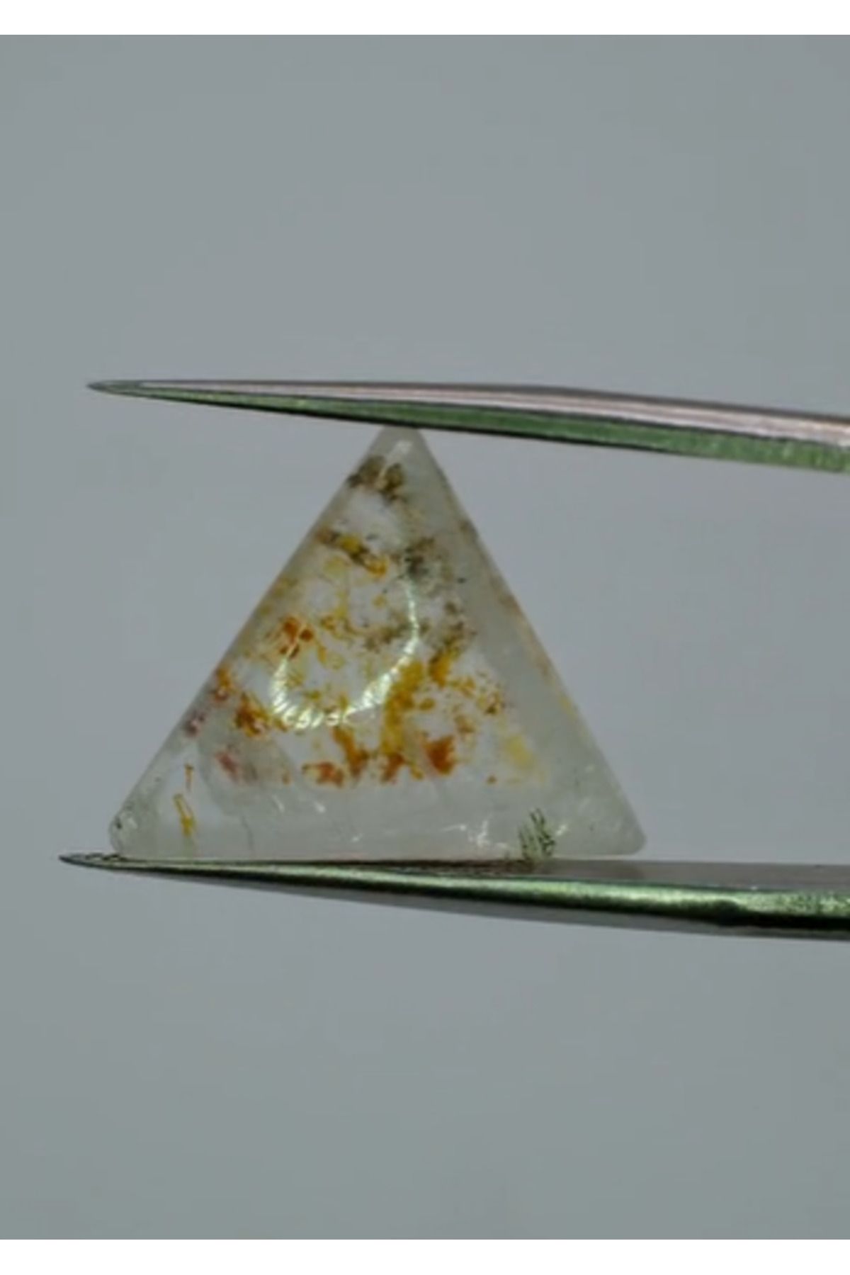Aries 9.10ct 15mm Natural Garden Quartz