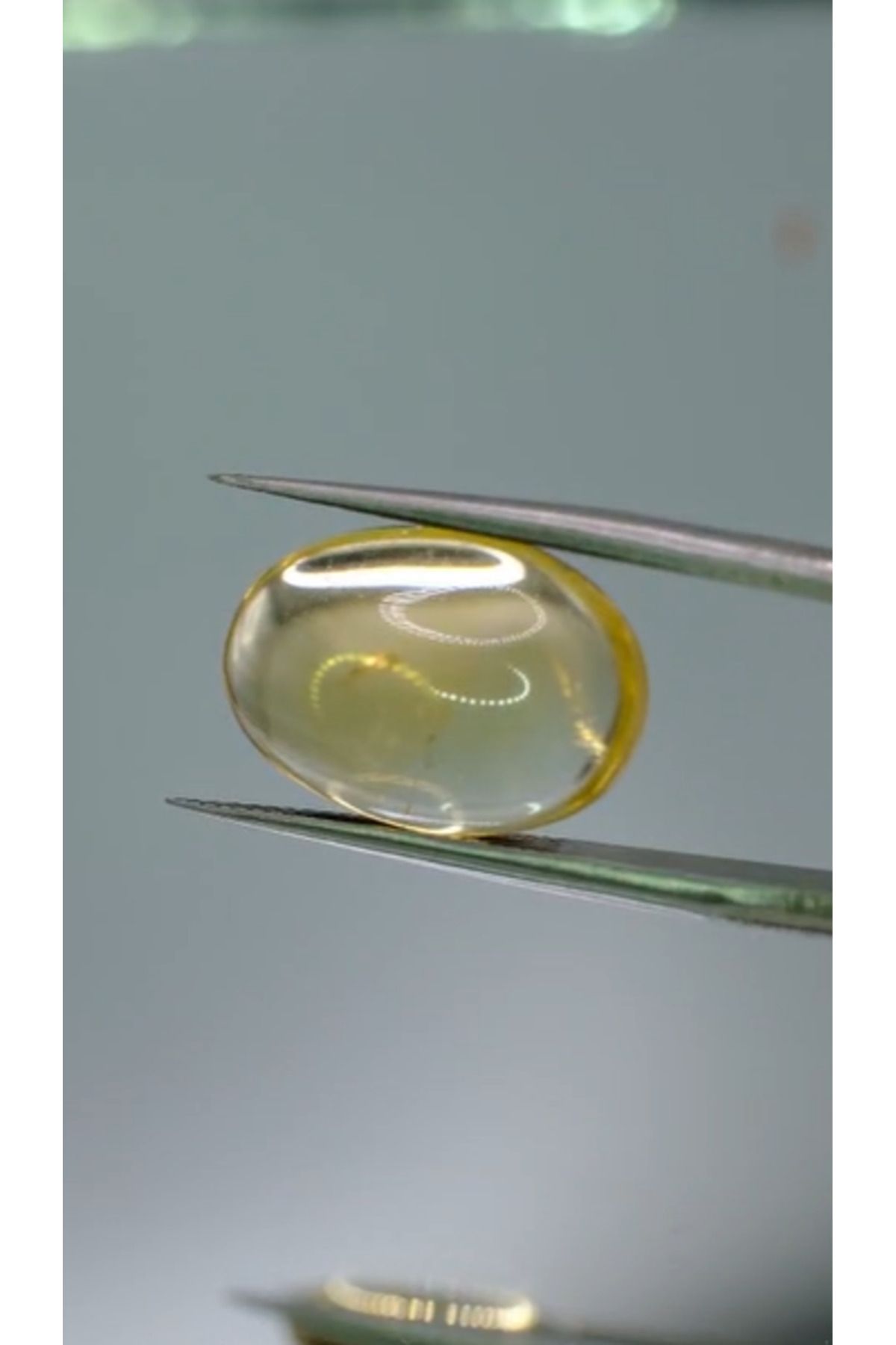 Aries 9.75ct 16.6x11.8mm Oval Cabachon Natural Citrine