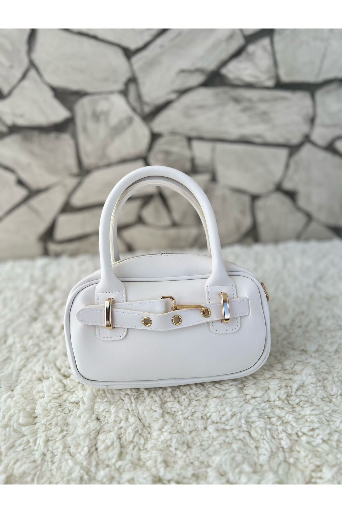 shop MİRELLA ÇANTA KADIN KEMER DETAYLI AYARLANABİLİR ASKILI BEYAZ EL VE OMUZ ÇANTASI