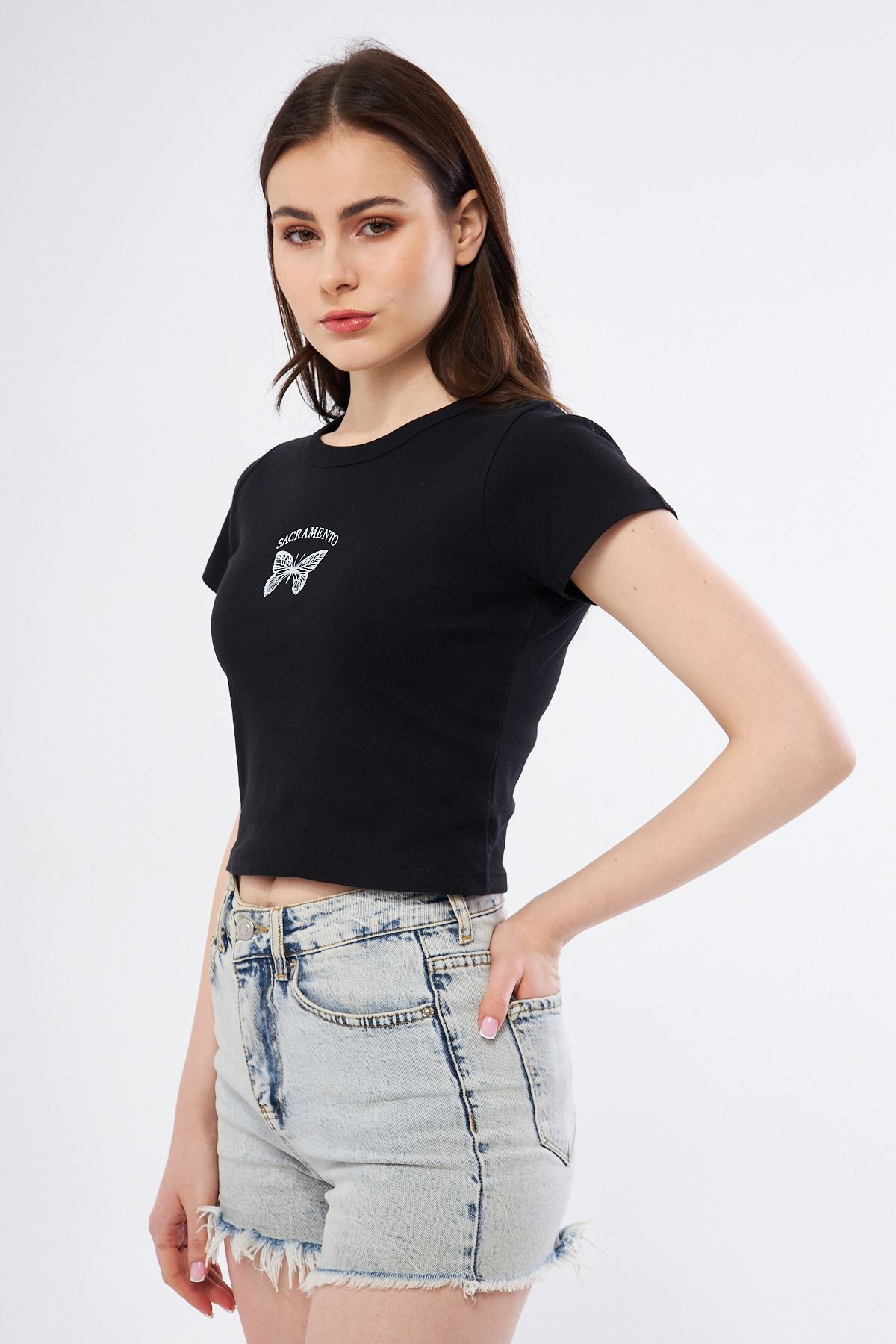 TeksKey Keyteks Kelebek Baskı Desenli Kısa Kollu Organik Pamuklu Bisiklet Yaka Crop T-shirt