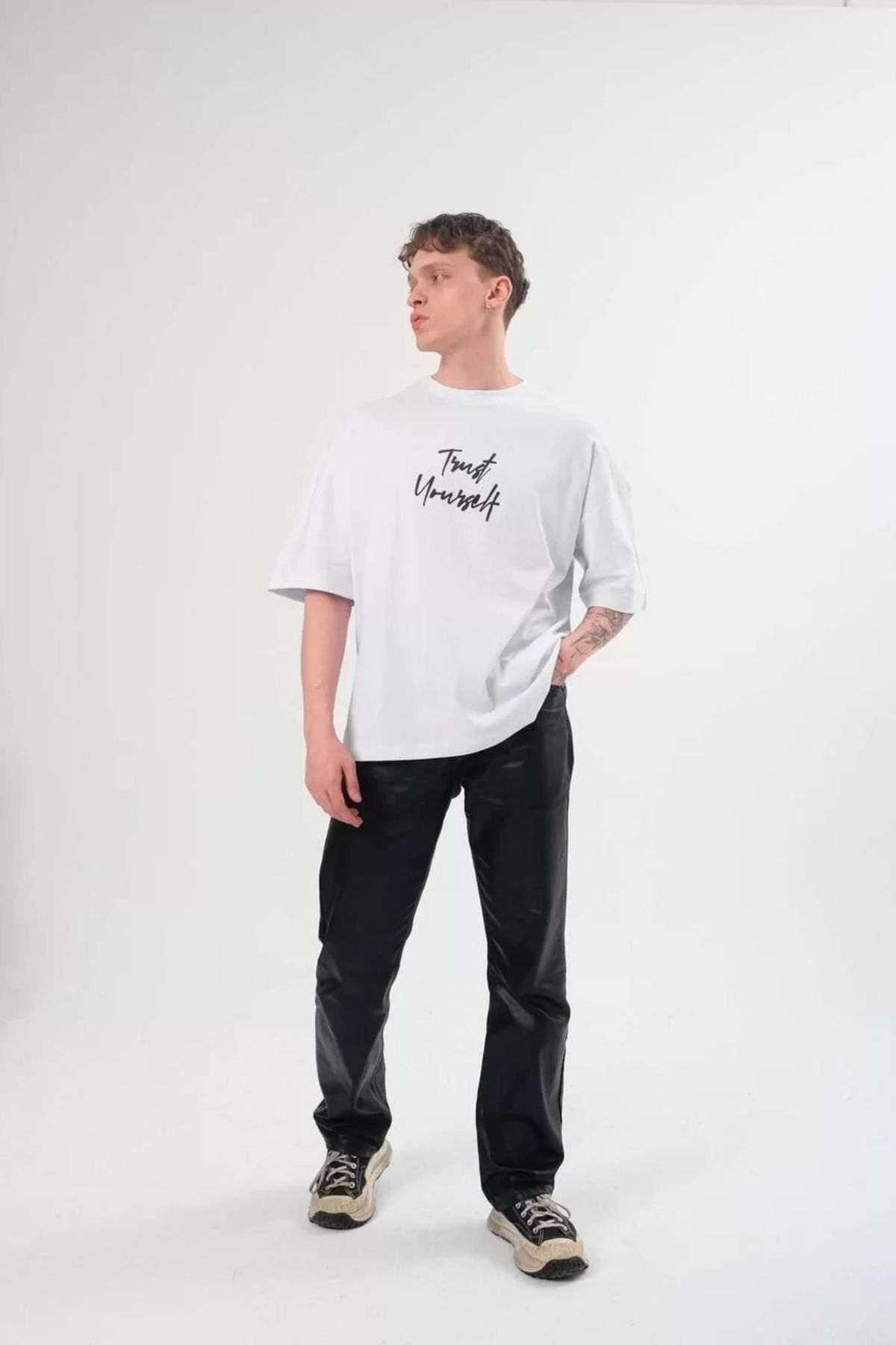 CVS Unisex Bisiklet Yaka Baskılı Oversize T-Shirt - Beyaz
