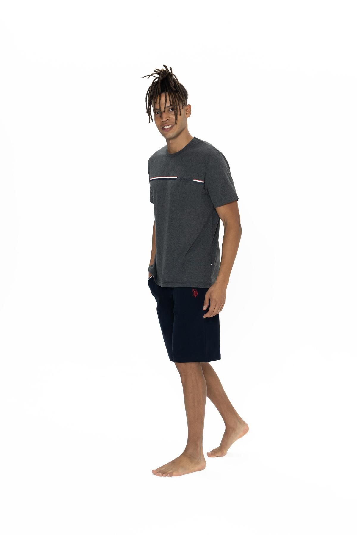 U.S. Polo Assn. U.S. Polo T-shirt Şort Takım, Yazı Baskılı T-shirt ve Cepli Şort Takım