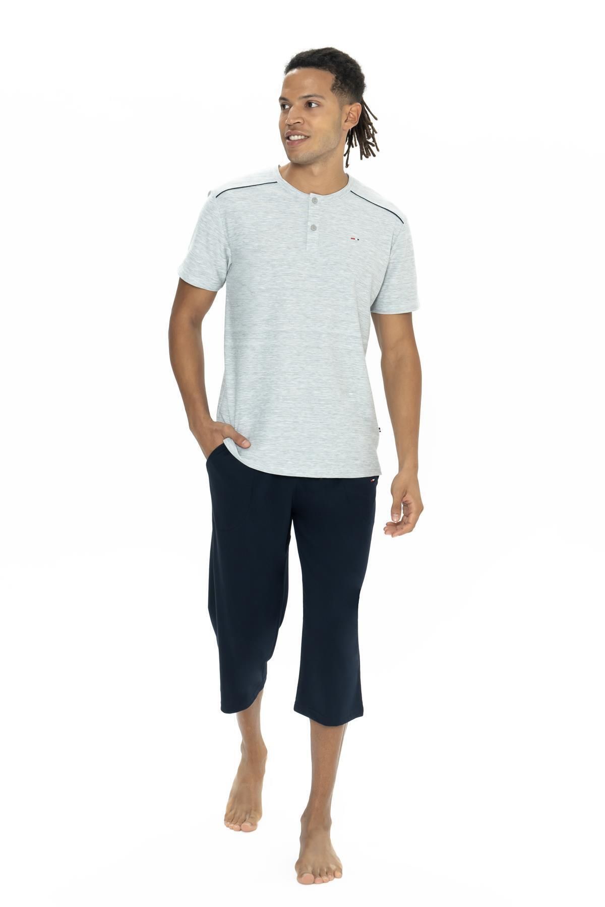 U.S. Polo Assn. U.S. Polo Erkek Kapri ve T-shirt Takım