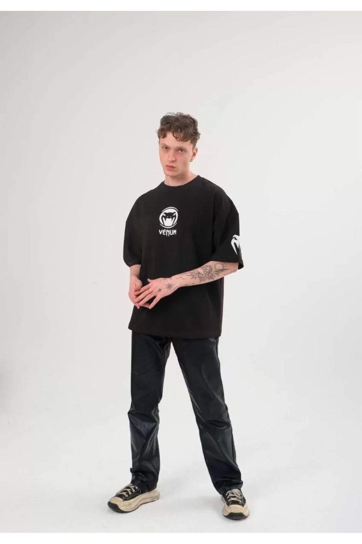 CVS Unisex Bisiklet Yaka Baskılı Oversize T-Shirt - Siyah
