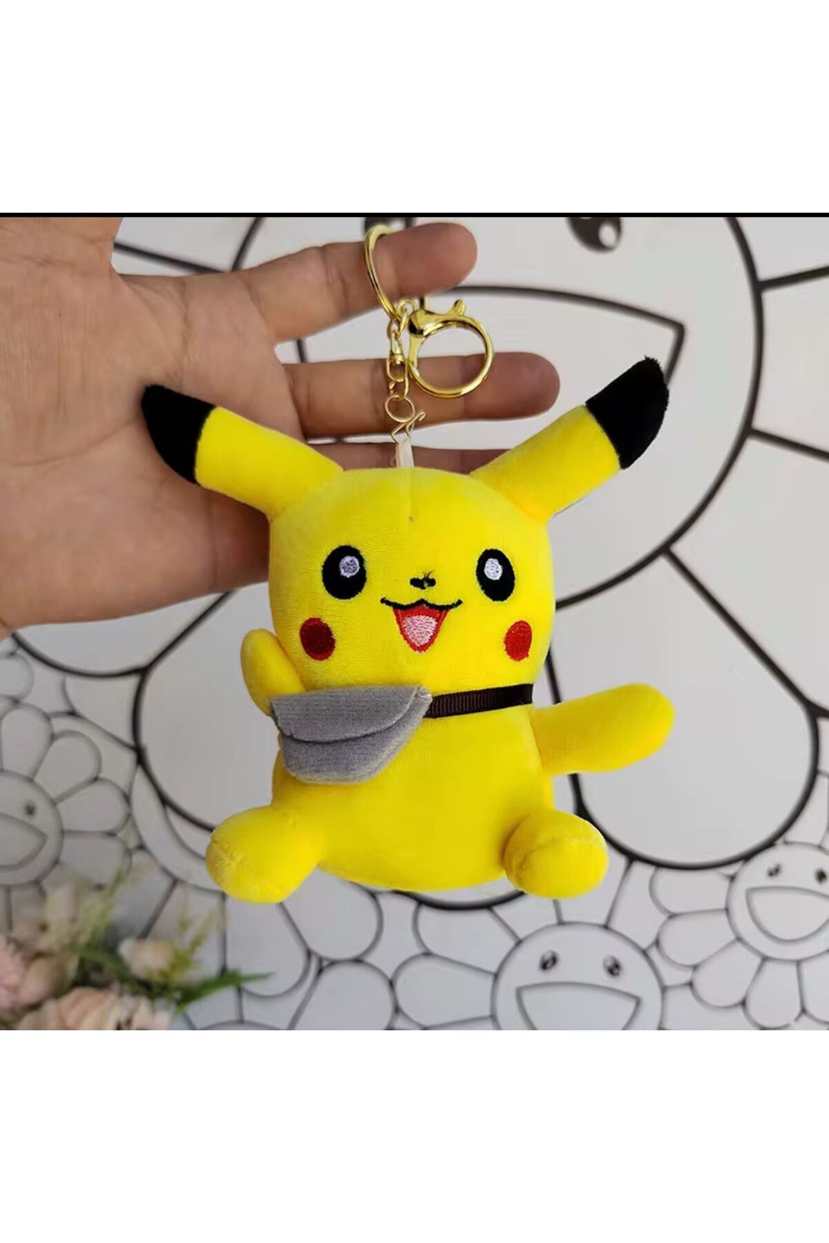HEY GİDİ GİFT Sevimli Pikachu Peluş / İçi Yumuşak / Peluş Anahtarlık / Çanta aksesuarı / Figür Yüksek Kalite