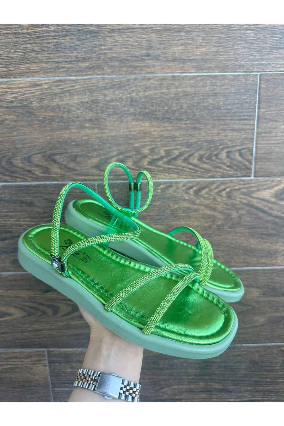 Shop58 Nadda Yeşil Cilt Boncuk İşlemeli Sandalet