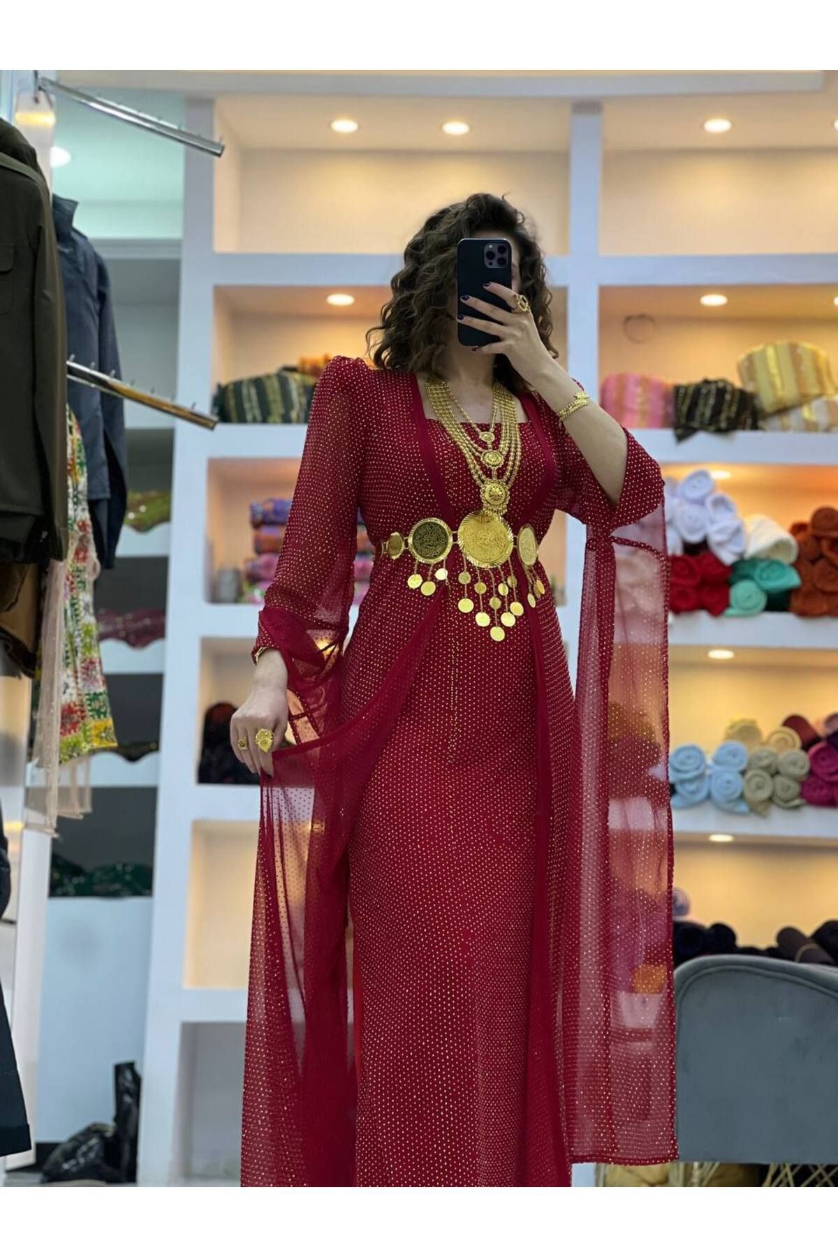 SOLİN YÖRESEL Kadın Yöresel Elbise Düğünlük Kaftan İki Parça Taş İşlemeli (Görseldeki Aksesuarlar Dahil Değildir)