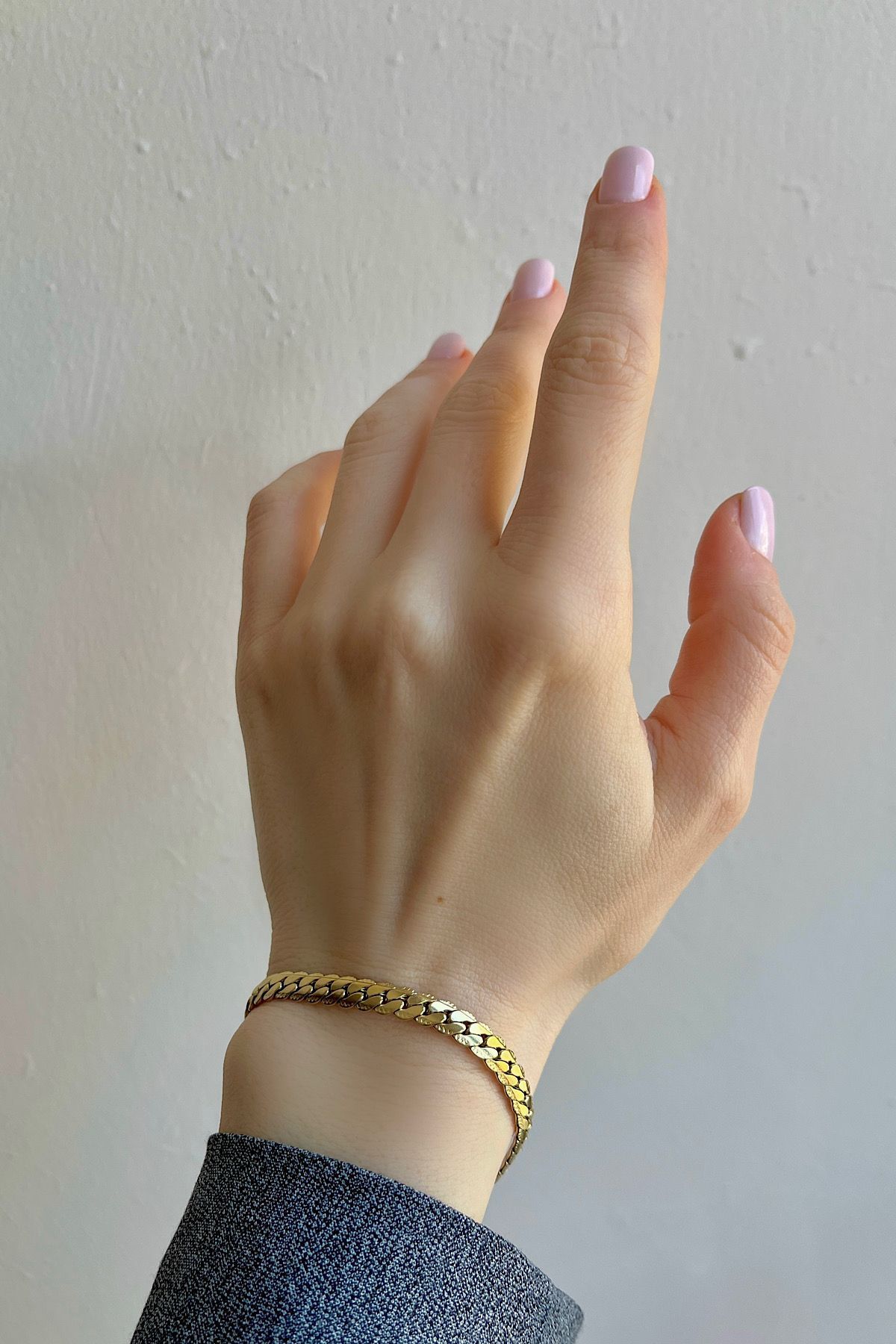 Bijou Luz Gold Parıltı Detaylı Örgü Model Çelik Bileklik