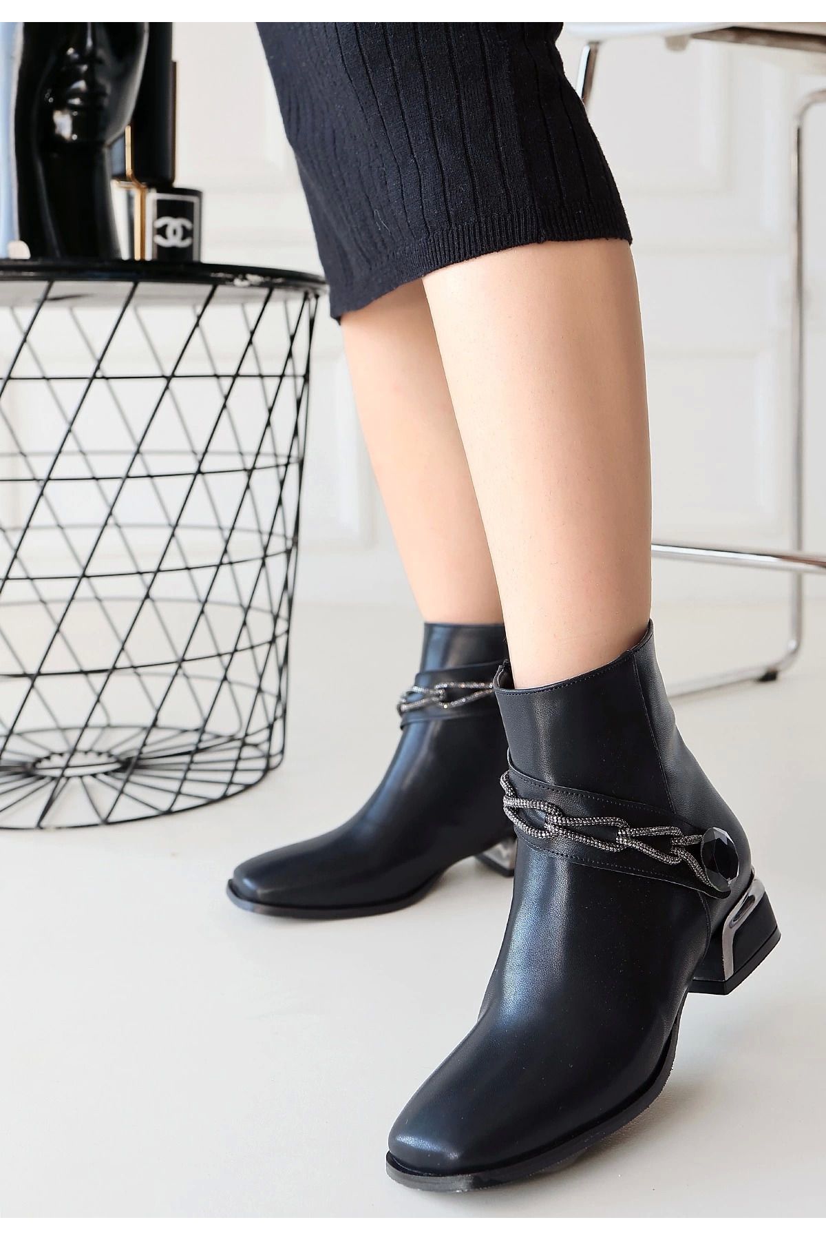 Shop58 Roxani Siyah Cilt Topuklu Bot
