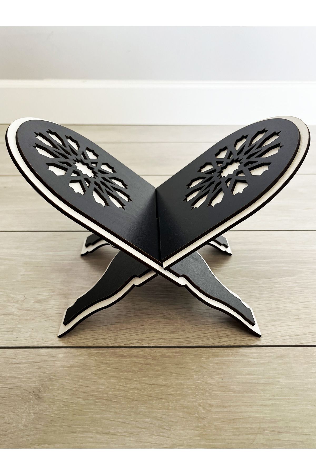MinikButik AHŞAP RENKLİ ÇOCUK RAHLESİ (15X25 )