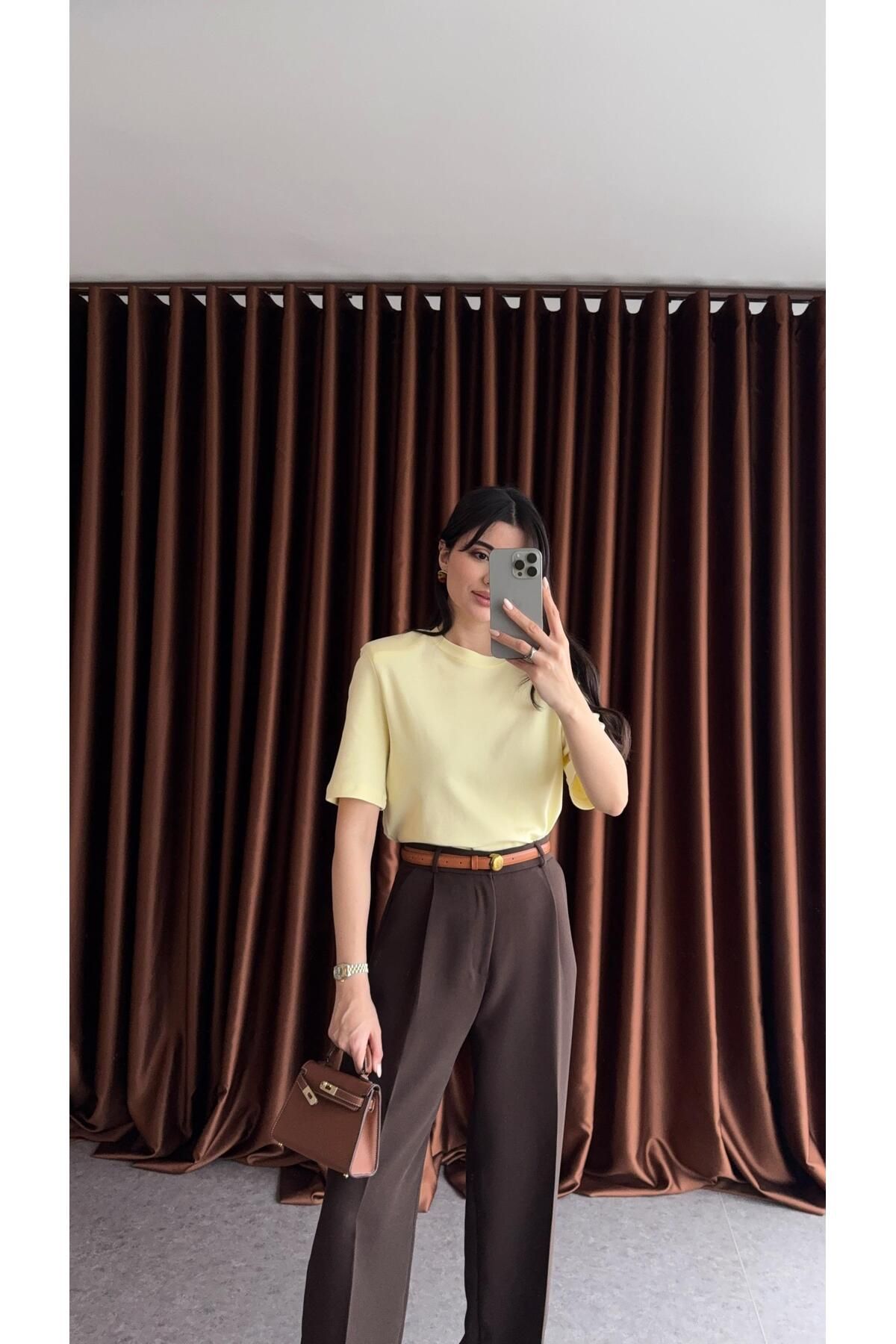 HAZELANNA Vatkalı Premium Basic Sarı Tshirt