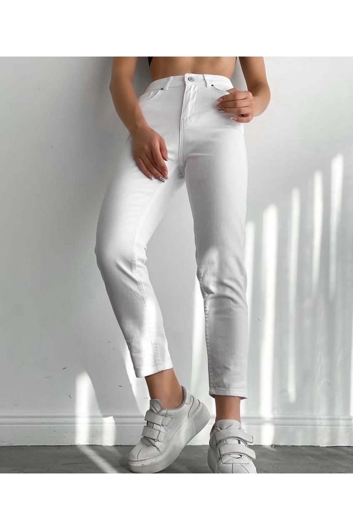 AsiaLife BEYAZ BİLEK BOY MOM JEANS (LİKRALI)