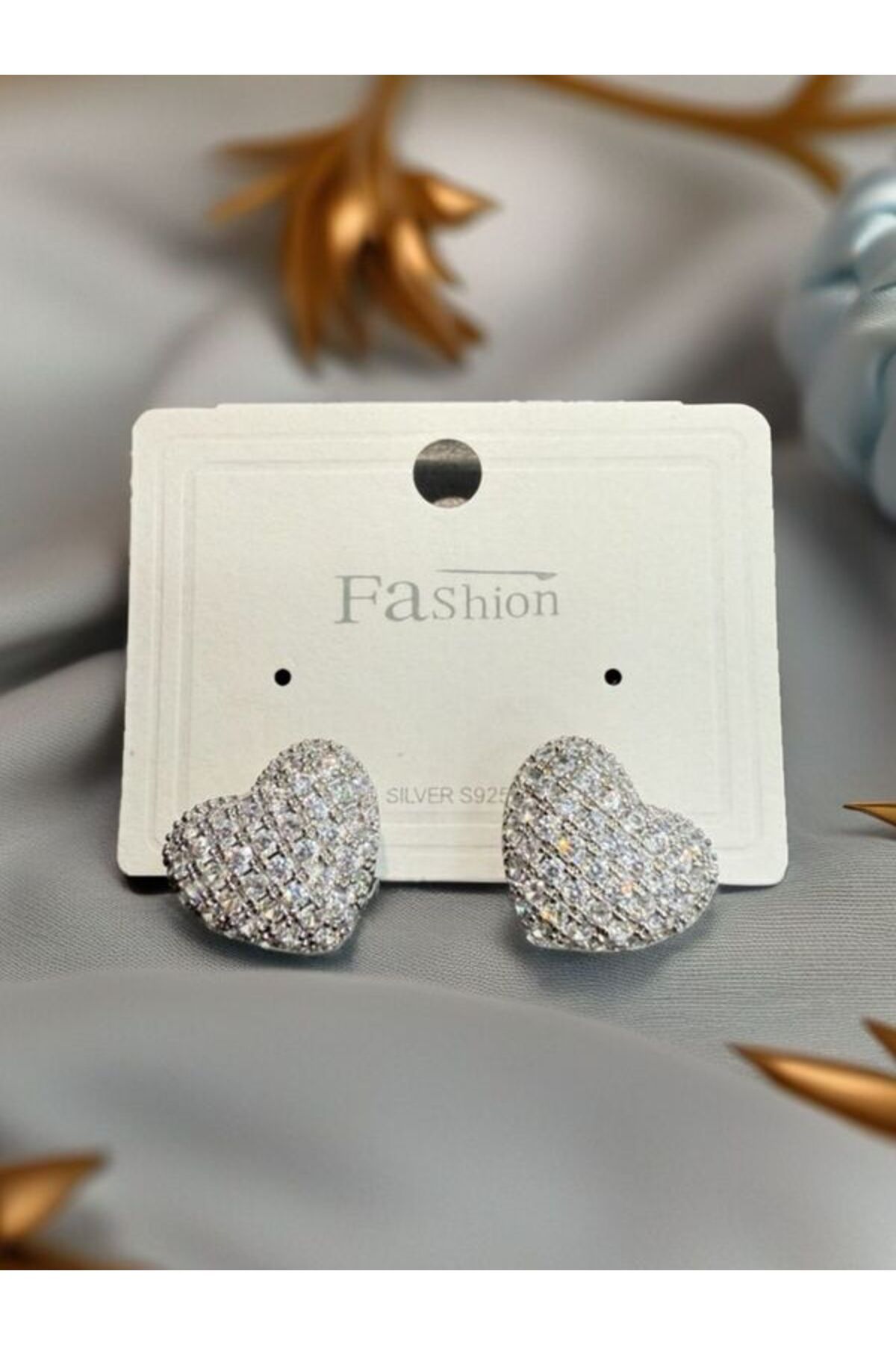 Calmea Jewellery Çelik Premium HeartAttack Renk Atmaz Garantli Faturalı Zirkon Taşlı Kadın Küpe (İğne 925 AYR Gümüş)