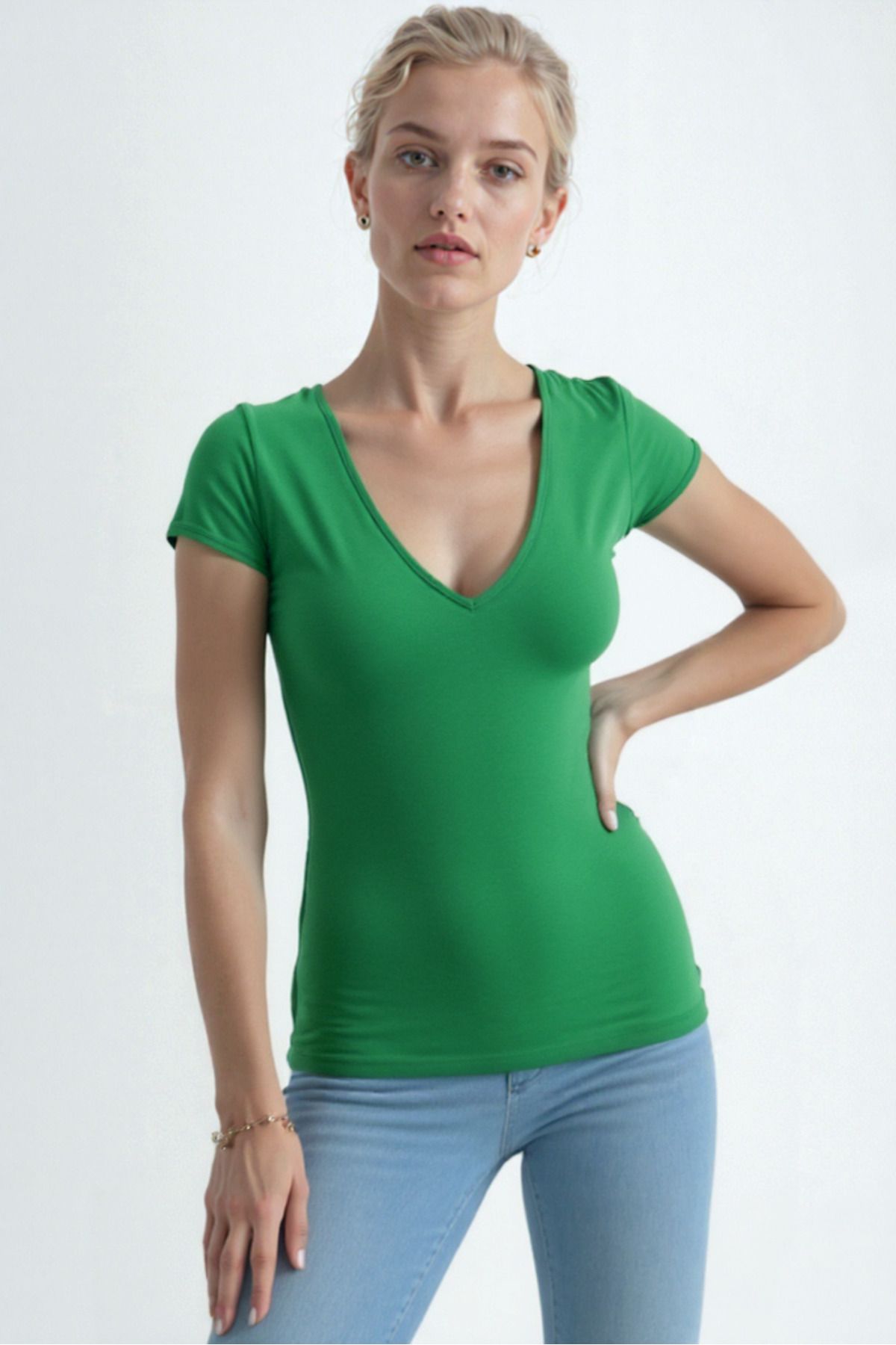 WESTMARK LONDON Parlak Yeşil V Yaka Kısa Kollu Kadın T-Shirt VALLI V-NECK S/S TOP