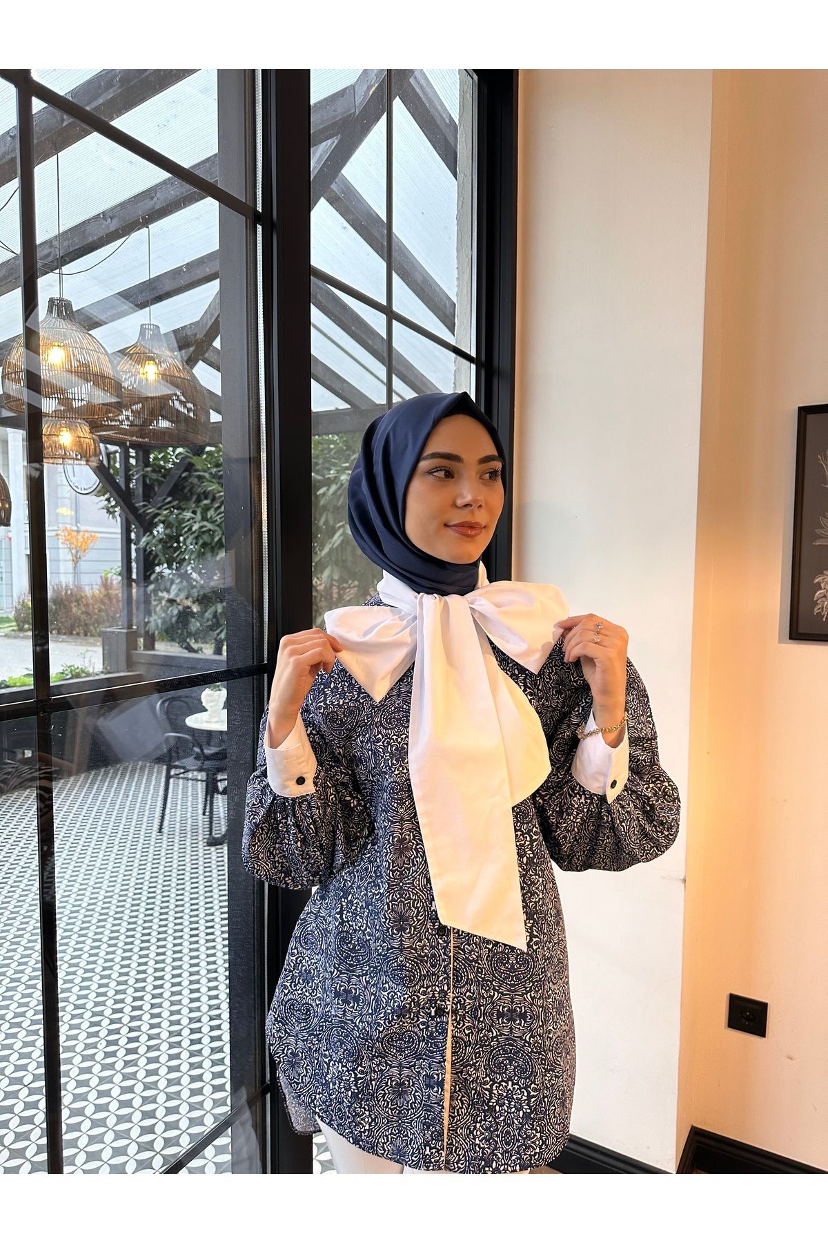 ManganStore Fiyonk Yakalı Poplin Gömlek
