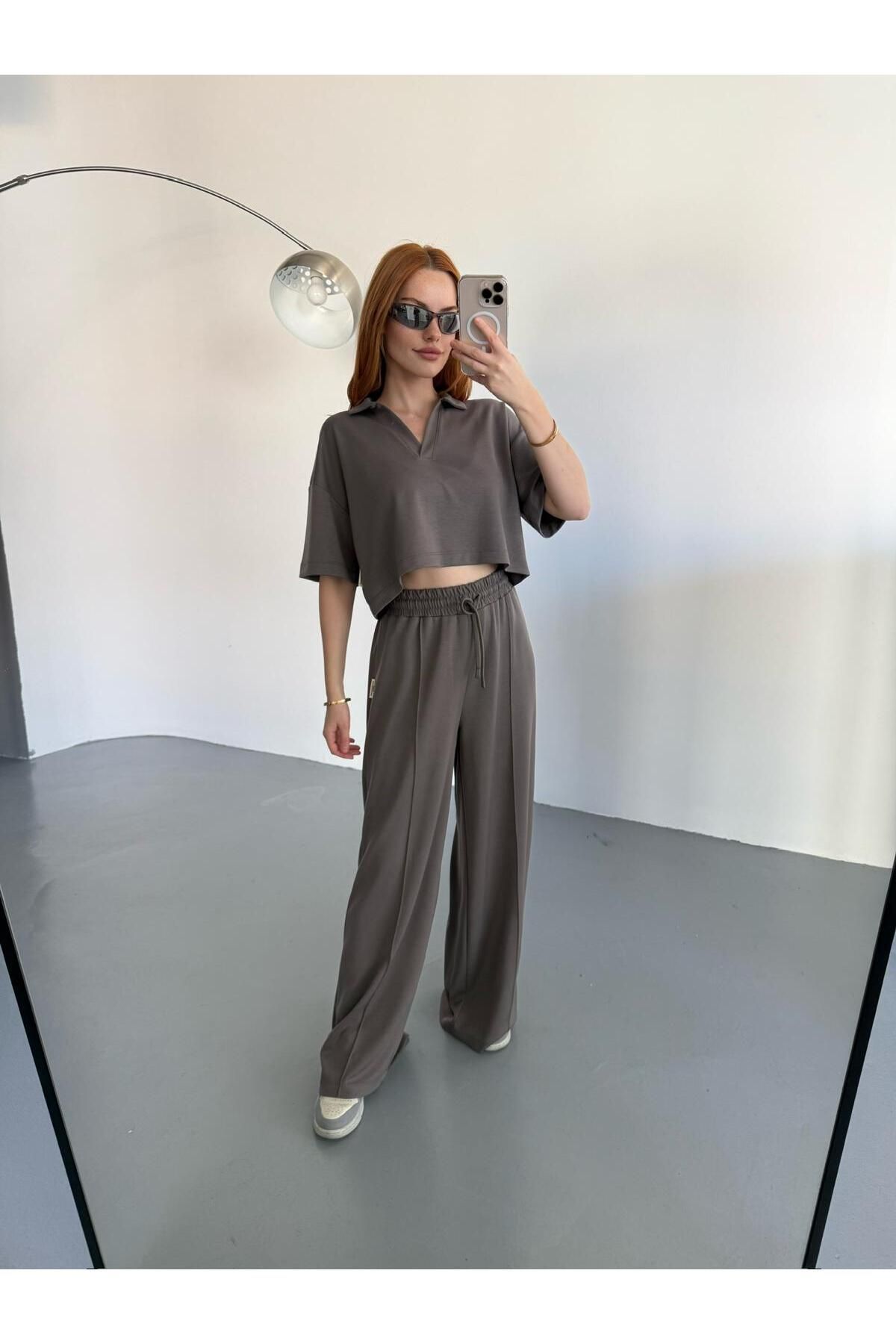 Cappmoda TKM-1112 Füme Modal Kumaş Polo V Yaka Bluz Bel Lastikli Palazzo Alt İkili Takım