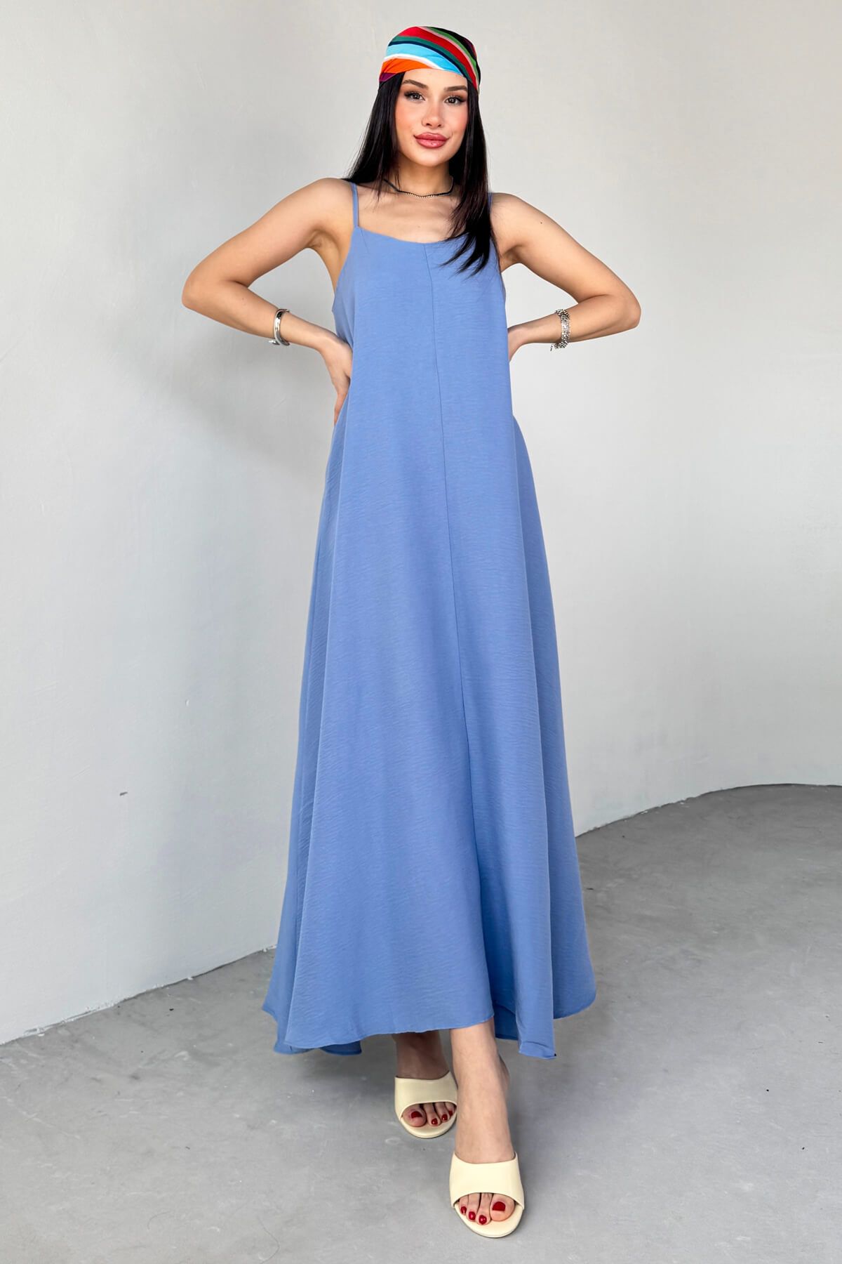 Cappmoda ELB-2975 Mavi Ayarlanabilir Askılı Midi Boy Elbise