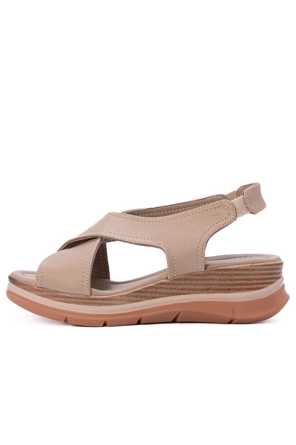 Gusse Mabel Kadın Hakiki Deri Sandalet 2562