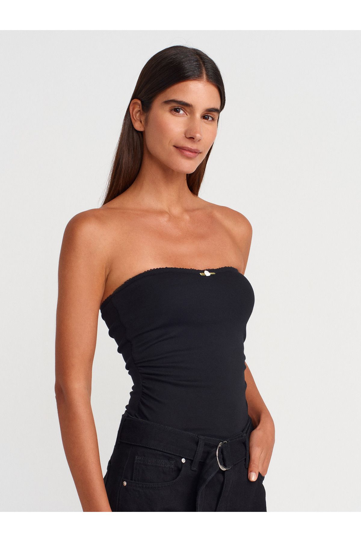 nays butik Gül Detaylı Straplez Top