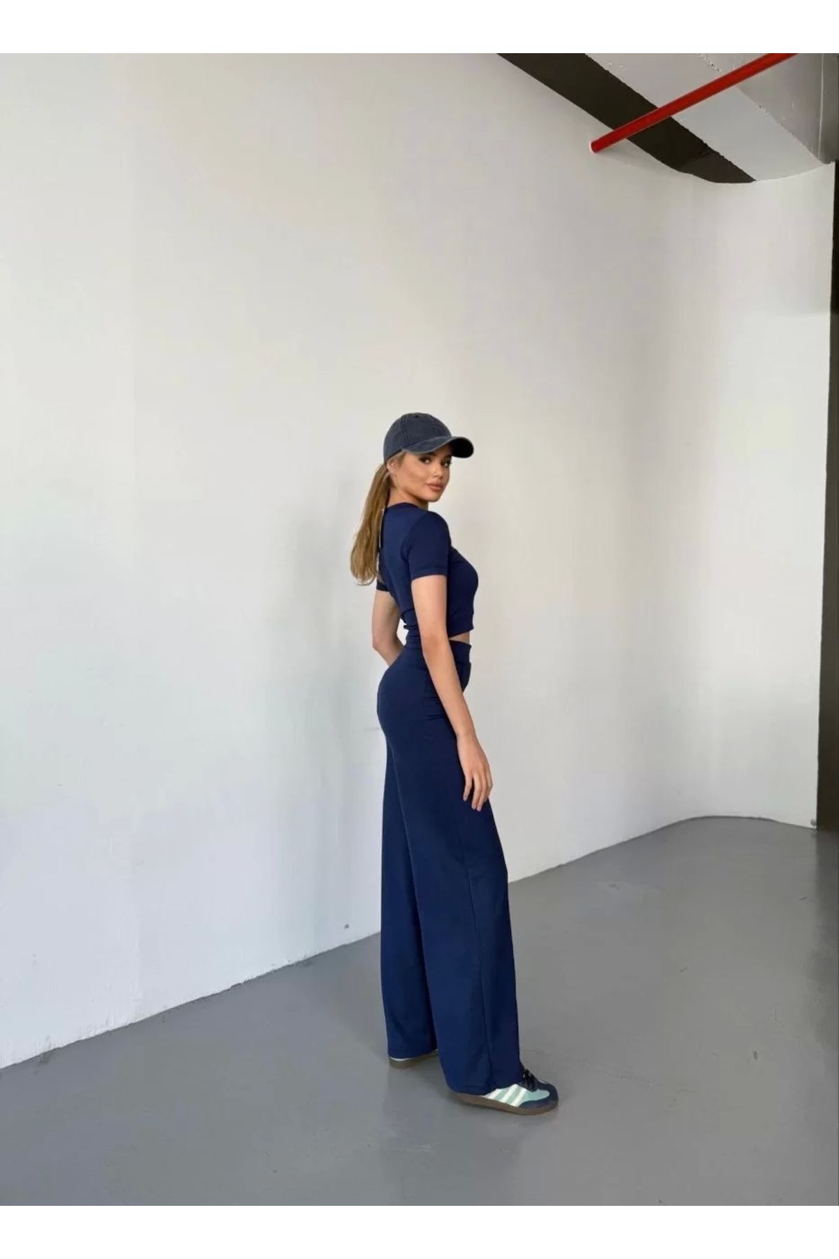 CVS Osy Modal Yumuşak Dokulu Kumaş Kısa Kollu Crop Rahat Pantalon ikili Takım - Lacivert