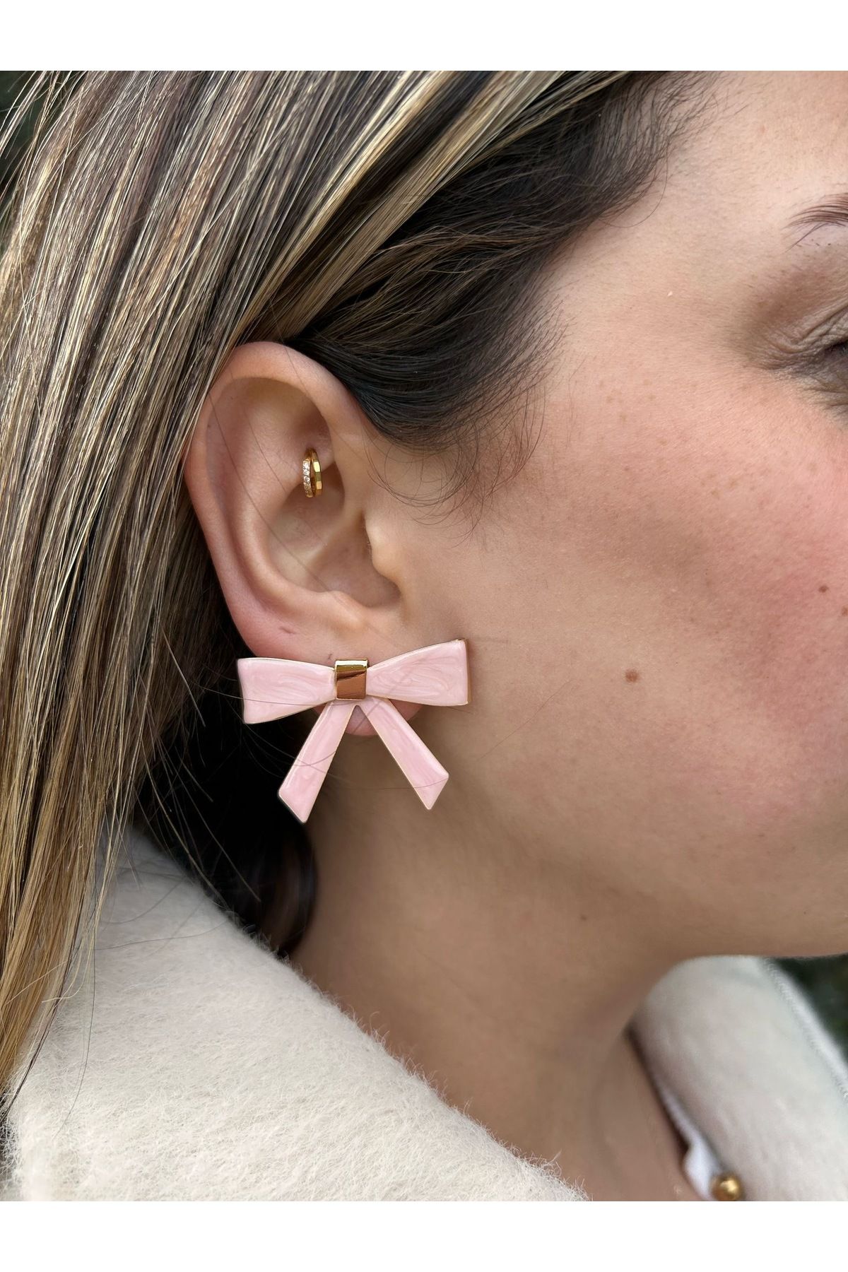 Mayda Vintage Pembe Fiyonklu Küpe